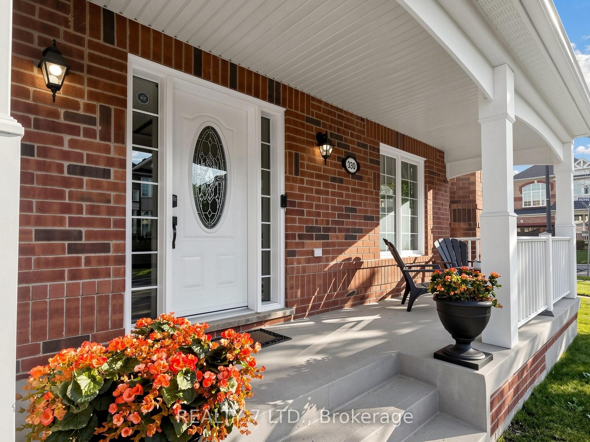 330 Cheryl Mews Boulevard, Newmarket, ON L3X 3J6 photo 5