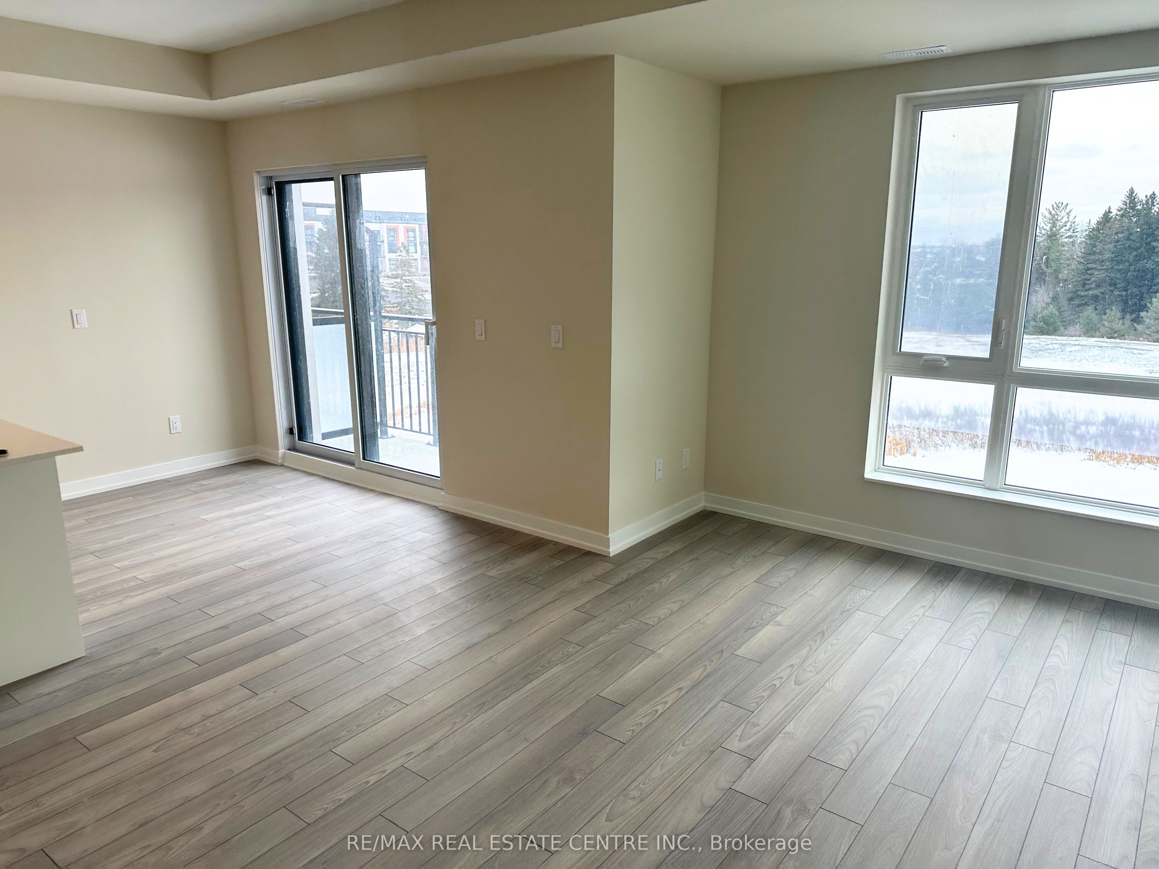 9 Walder Lane 307, Richmond Hill, ON L4S 0P7 photo 4