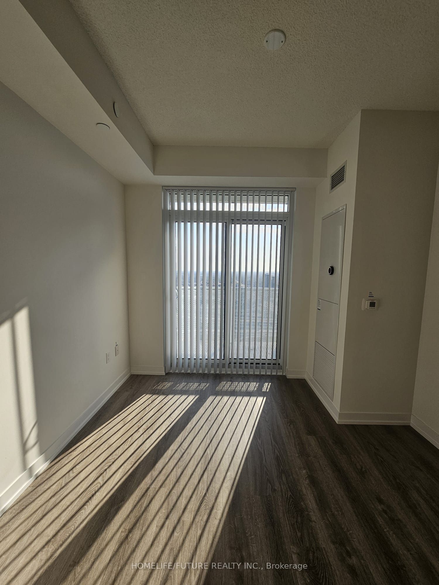 195 Commerce Street 4510, Vaughan, ON L4K 0P9 photo 4