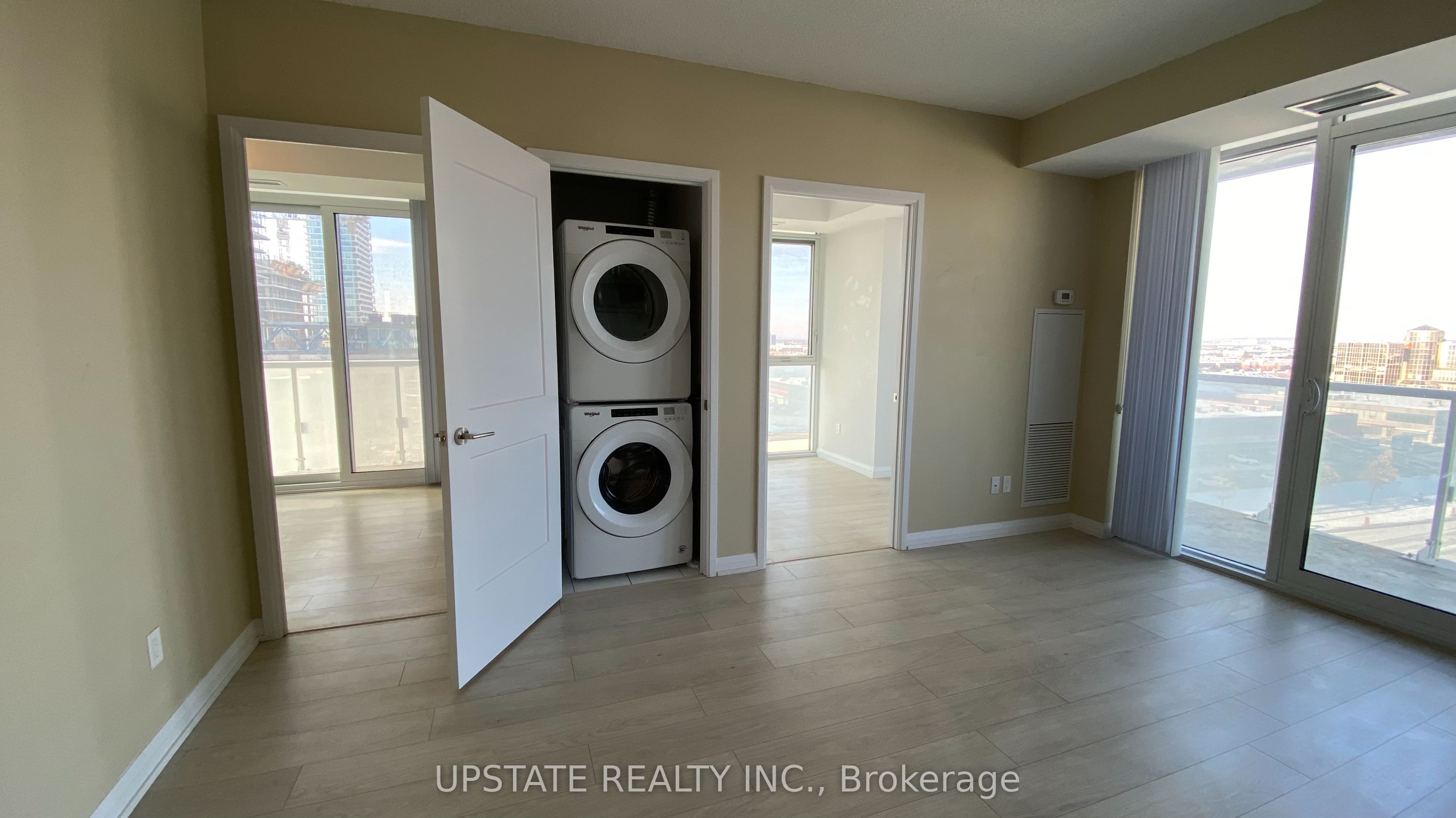 7895 Jane Street 713, Vaughan, ON L4K 2M7 photo 5