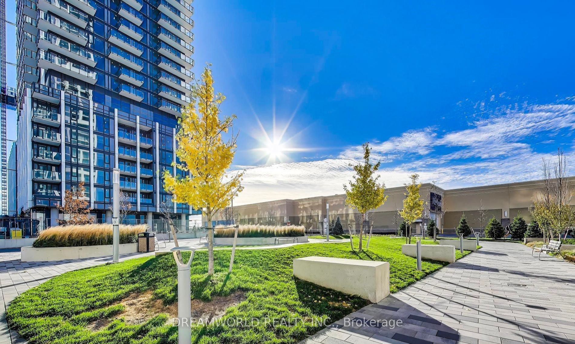 9000 Jane Street 1409, Vaughan, ON L4K 0M6 photo 3