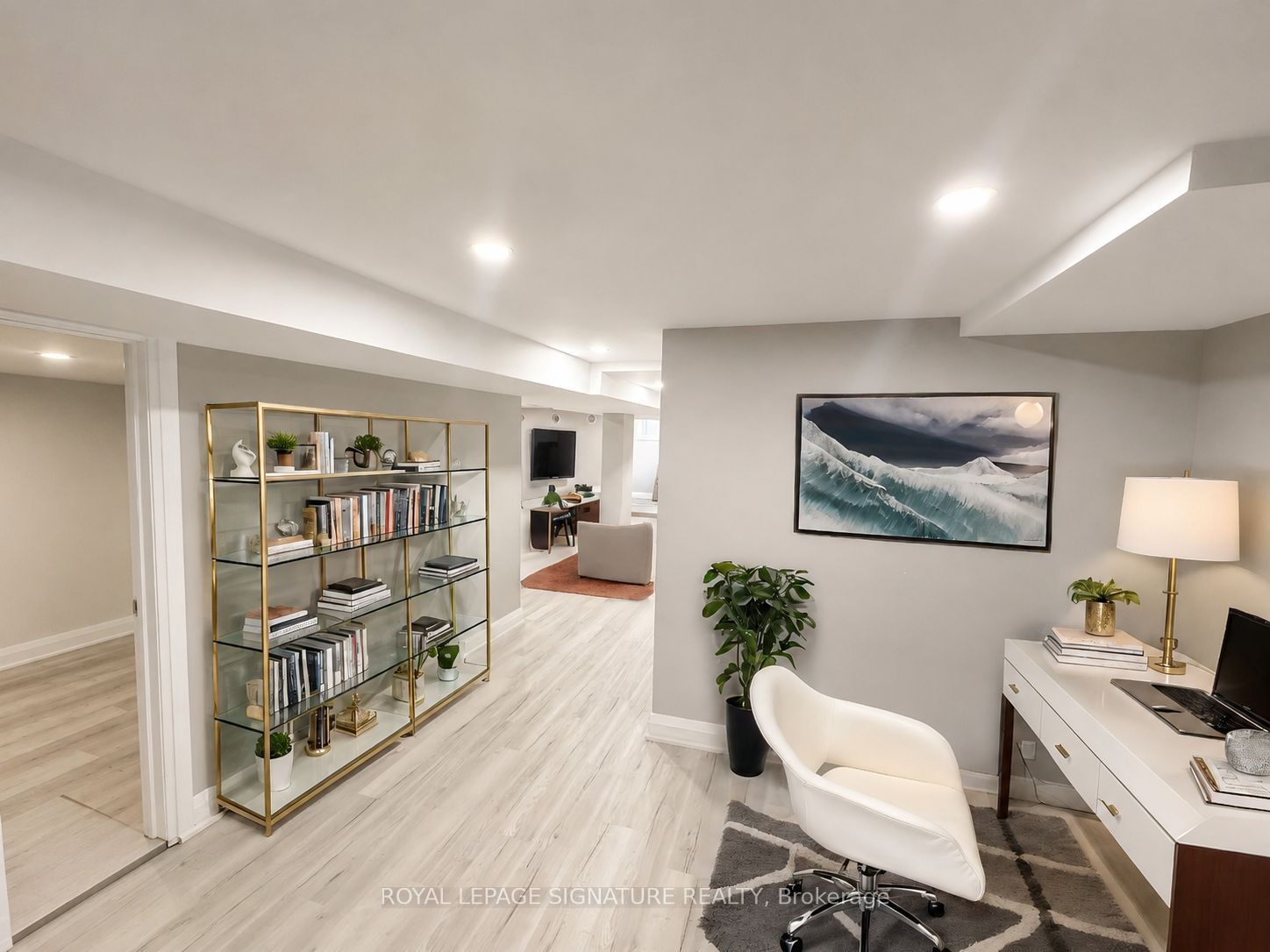 211 Maple Avenue, Richmond Hill, ON L4C 2J4 photo 5