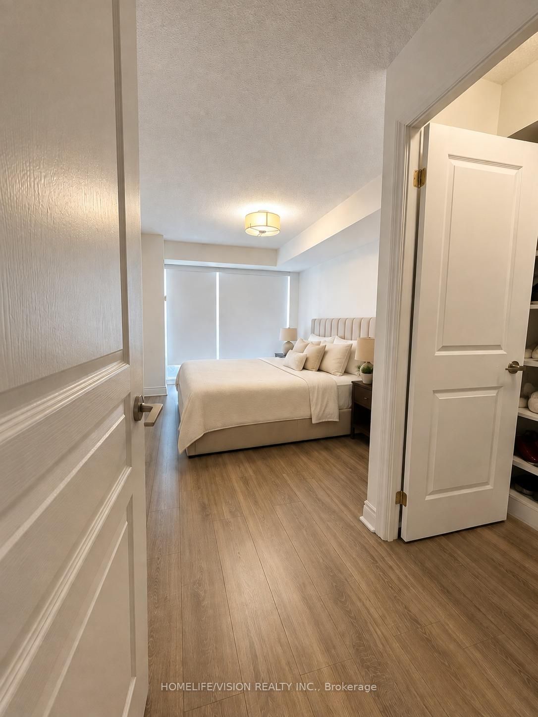 7 N Park Road 604, Vaughan, ON L4J 0C9 photo 5