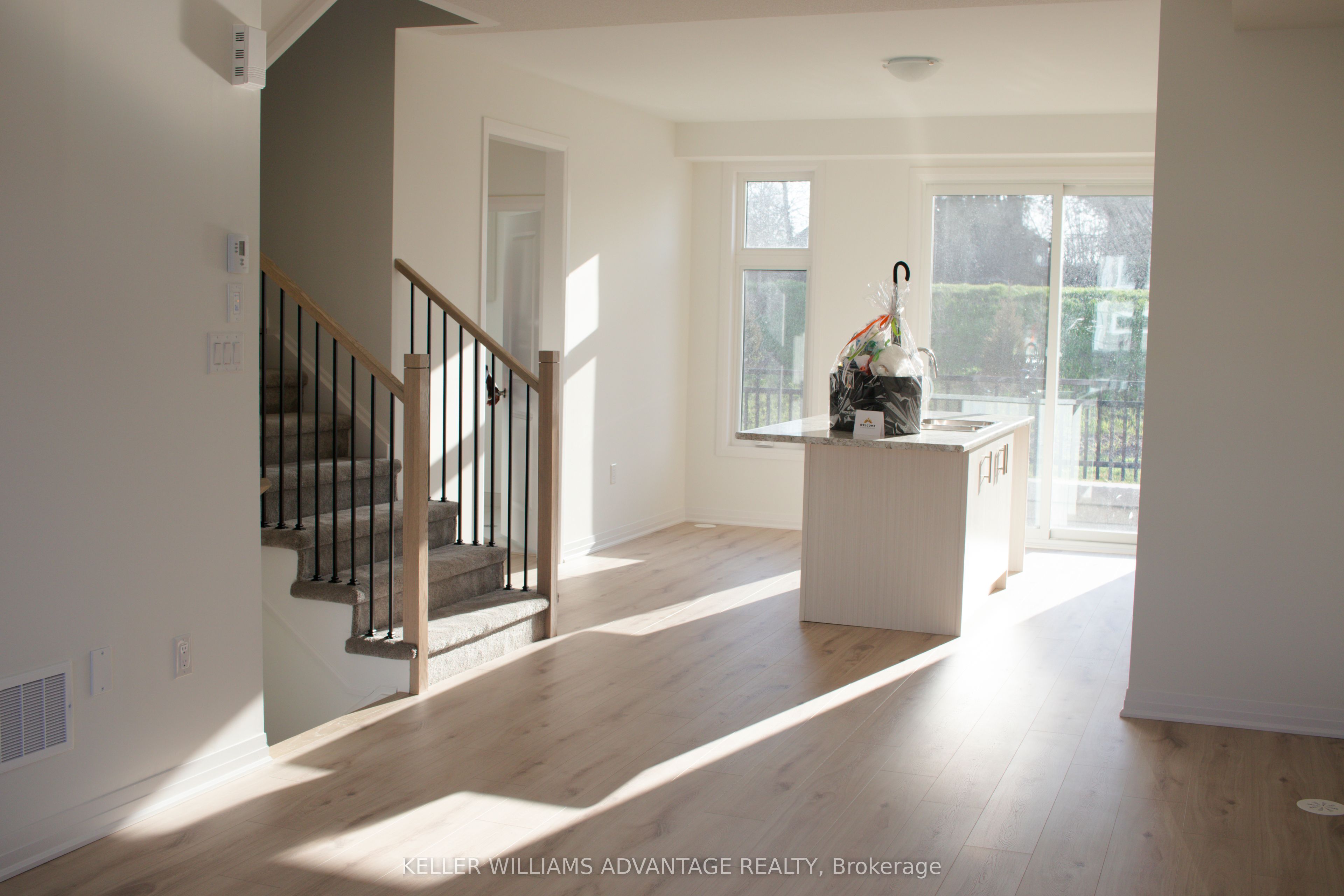 44 Totten Trail, New Tecumseth, ON L0G 1W0 photo 4