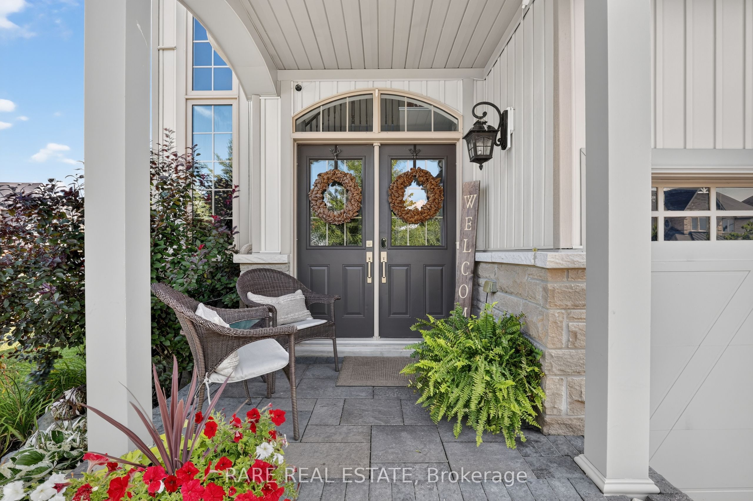 101 Decarolis Crescent, Essa, ON L3W 0B1 photo 3