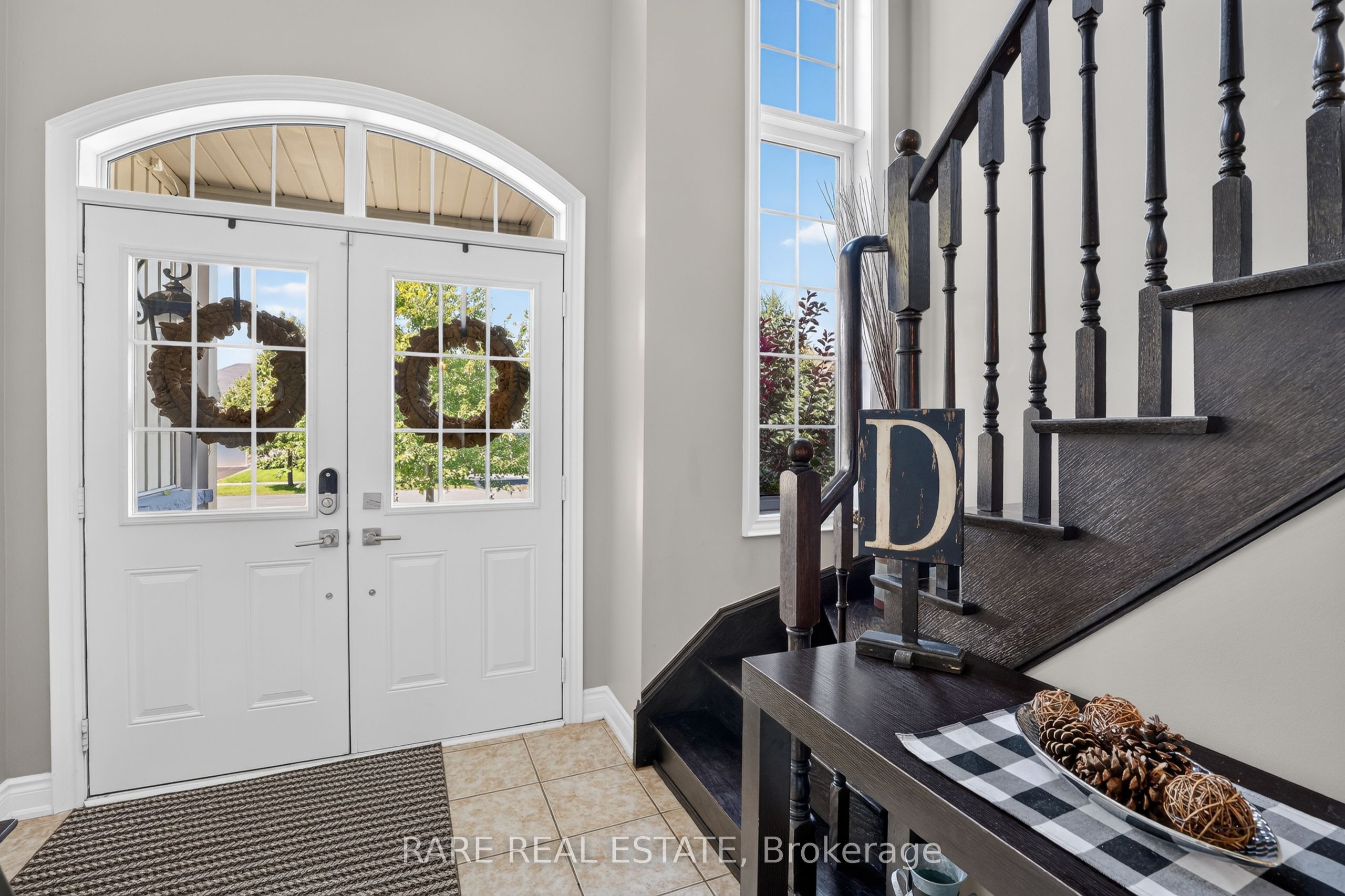 101 Decarolis Crescent, Essa, ON L3W 0B1 photo 4