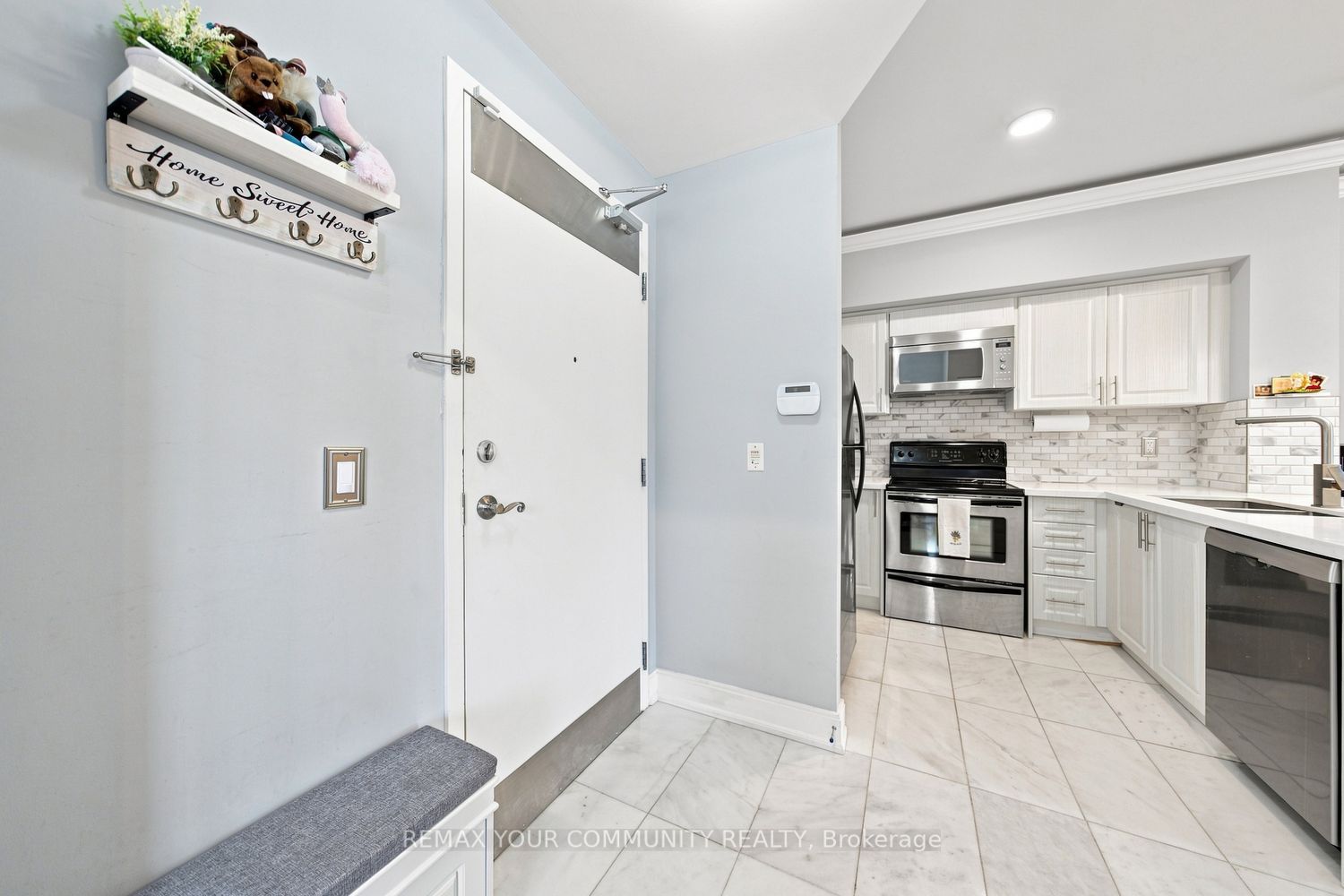 9973 Keele Street 210, Vaughan, ON L6A 3Y5 photo 5
