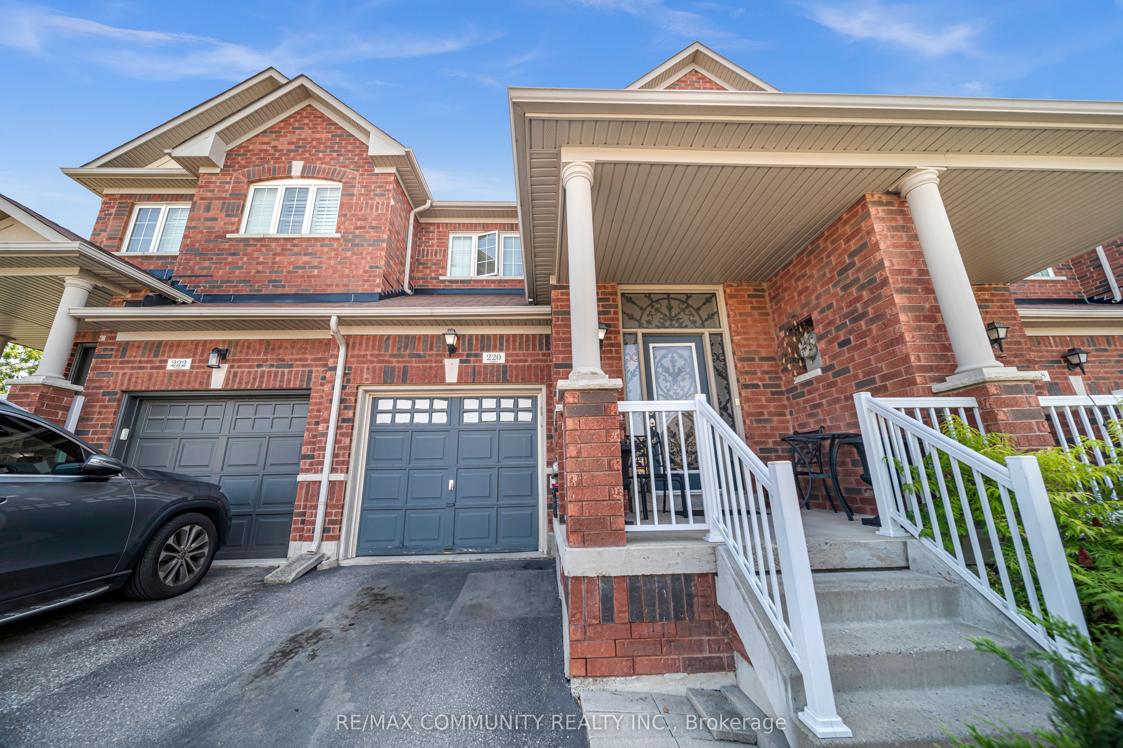 220 Lageer Drive, Whitchurch-Stouffville, ON L4A 0X1 photo 4