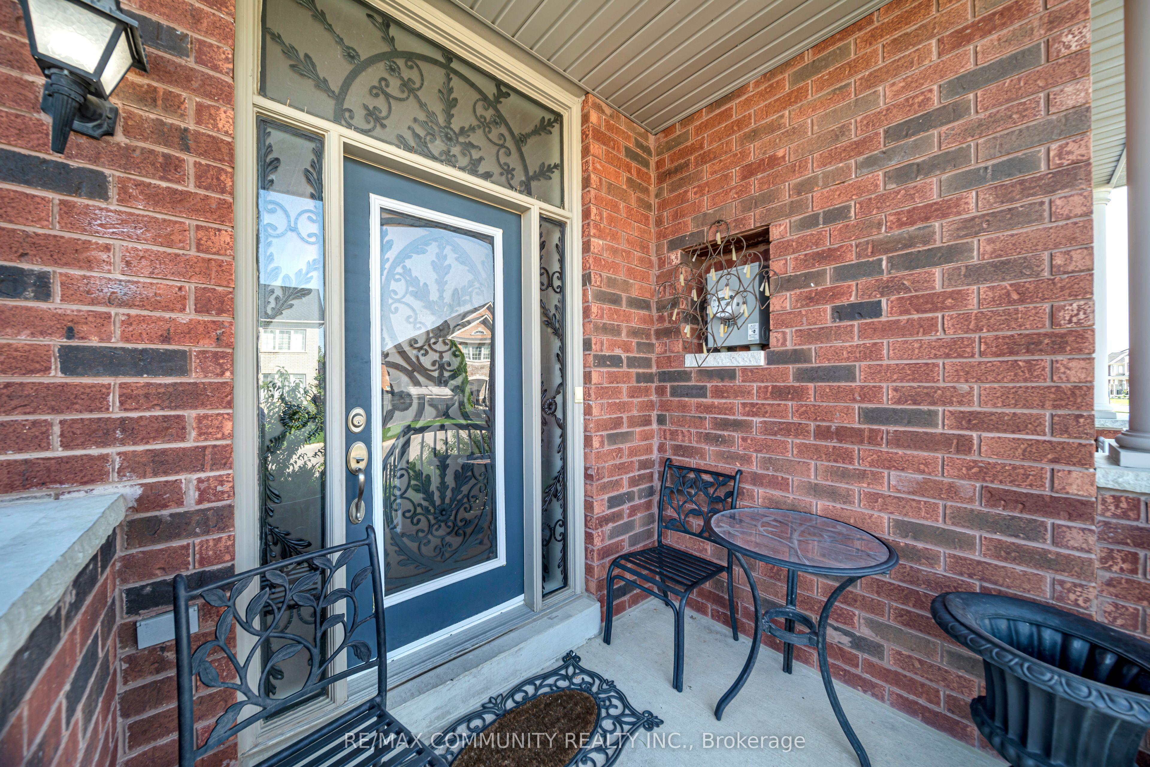 220 Lageer Drive, Whitchurch-Stouffville, ON L4A 0X1 photo 5