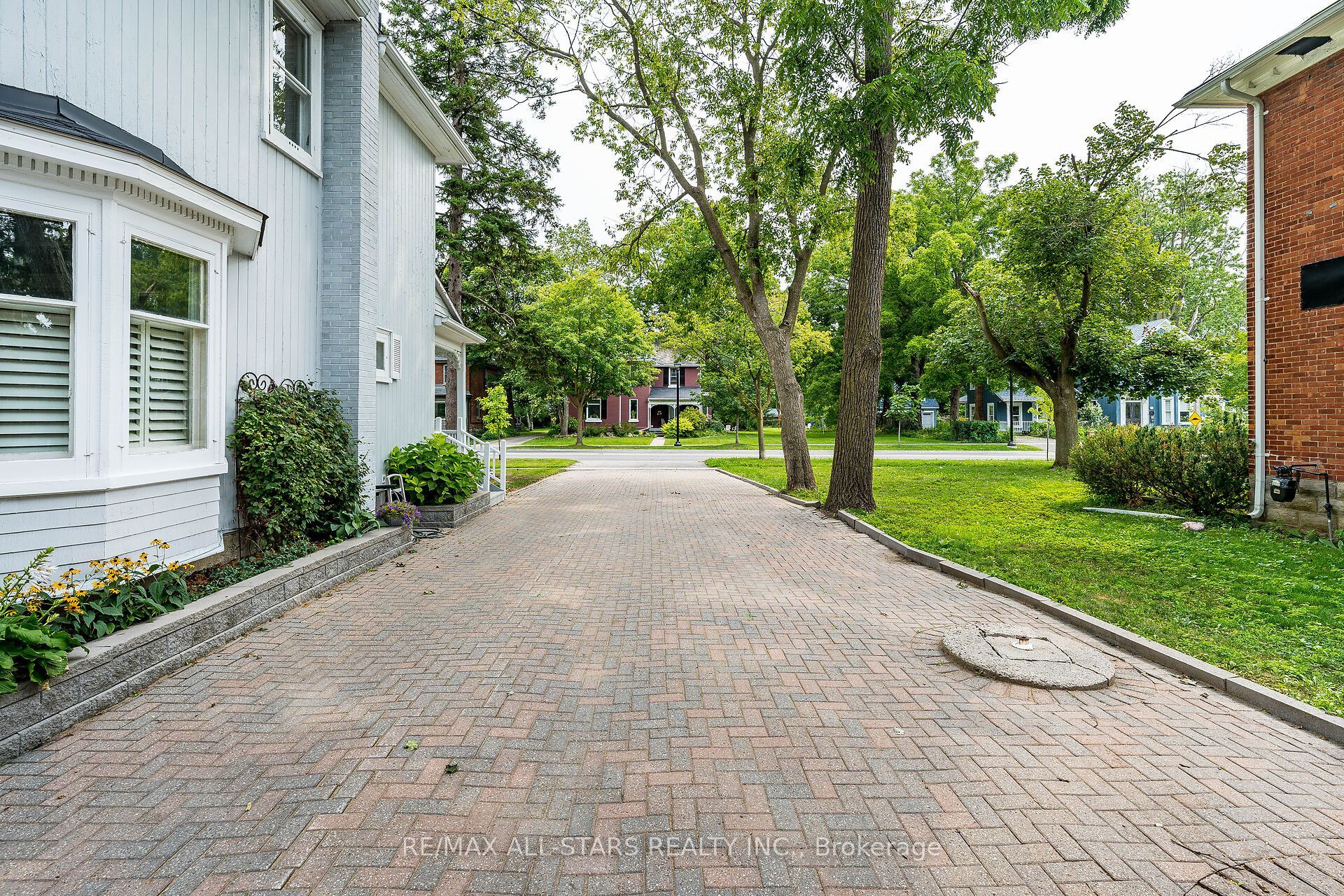 114 Main Street W, Markham, ON L3R 2G2 photo 5