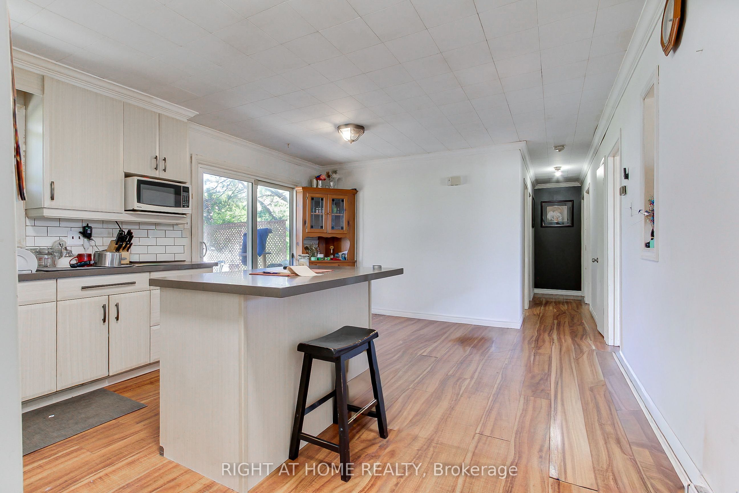 1384 Graham Side Road, King, ON L3Y 4V9 photo 5