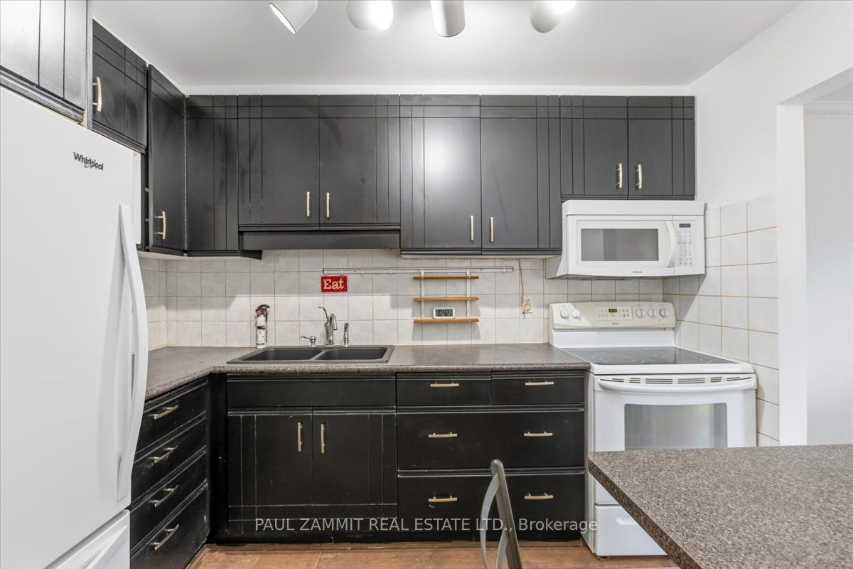 42 Nicholson Way, Markham, ON L3T 5B6 photo 3