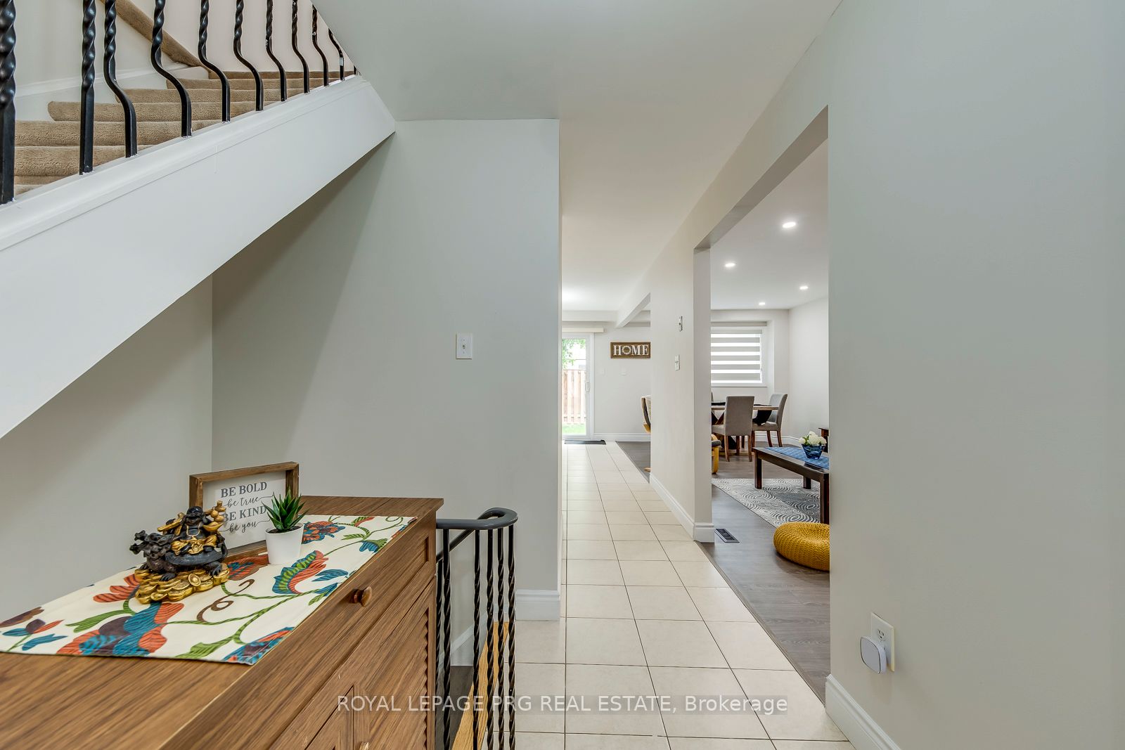 17 New Port Way, Markham, ON L3T 5G3 photo 5