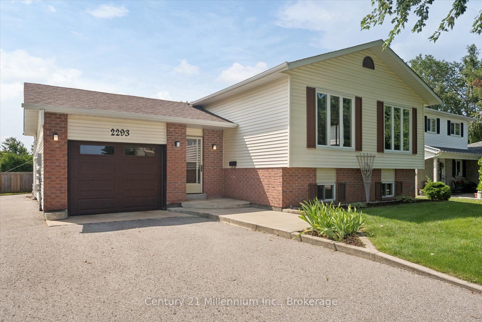 2293 Webb Street, Innisfil, ON L9S 1K6 photo 4