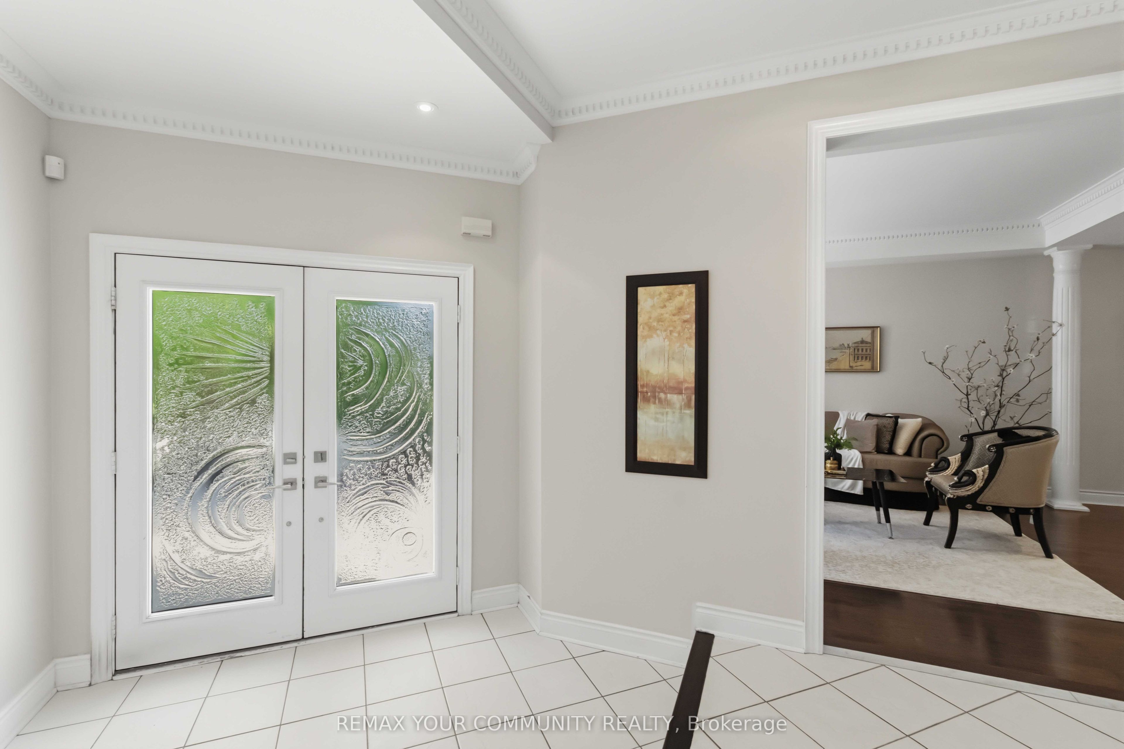 171 Langtry Place, Vaughan, ON L4J 8L6 photo 3