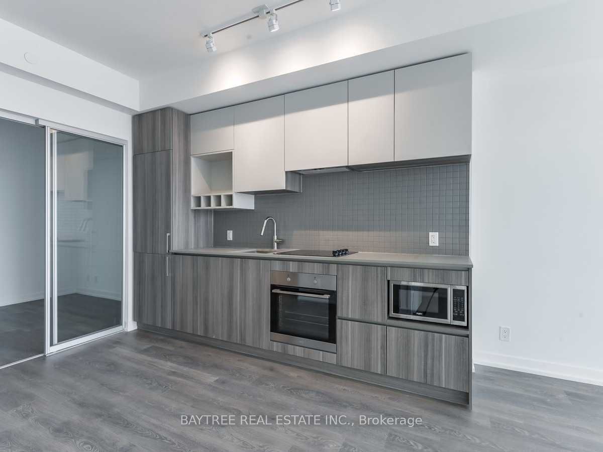 5 Buttermill Avenue 3606, Vaughan, ON L4K 0J5 photo 2