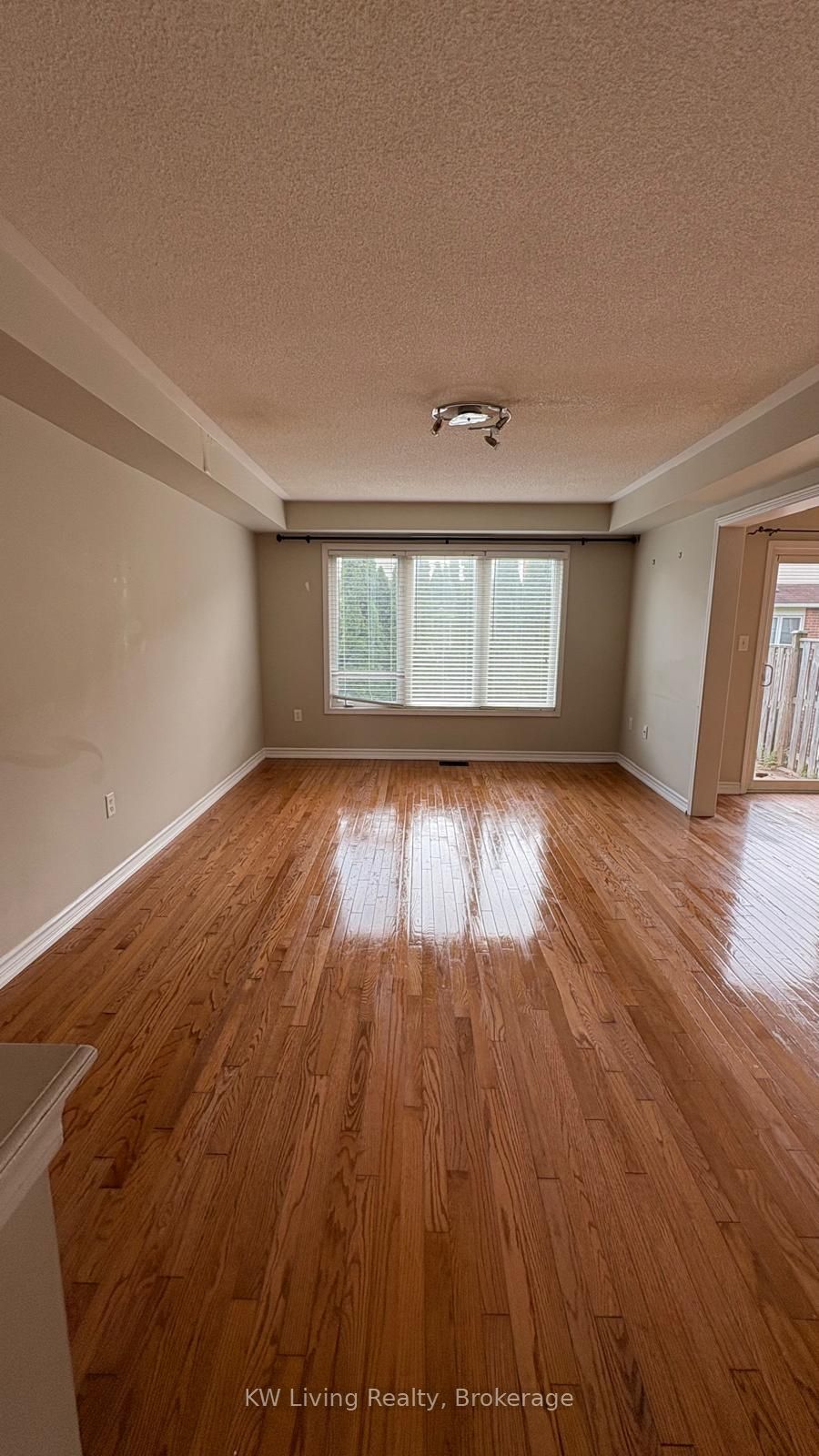 52 Dougherty Crescent, Whitchurch-Stouffville, ON L4A 0A1 photo 4