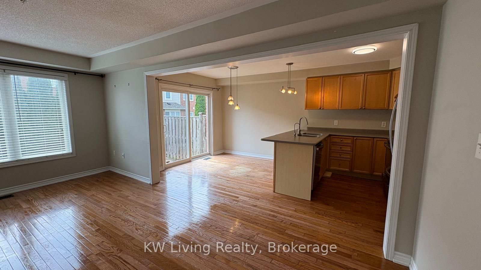 52 Dougherty Crescent, Whitchurch-Stouffville, ON L4A 0A1 photo 5