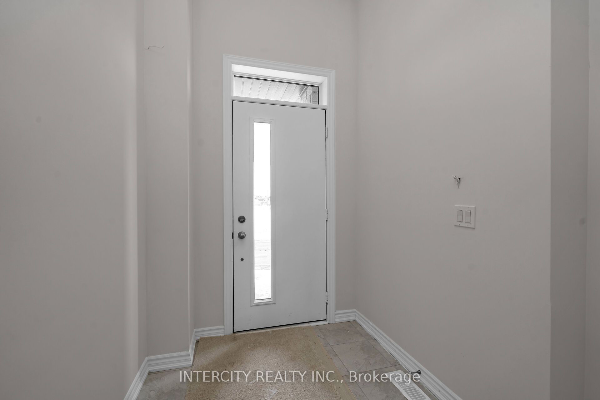 12 Radisson Street, Vaughan, ON L4H 5J3 photo 2