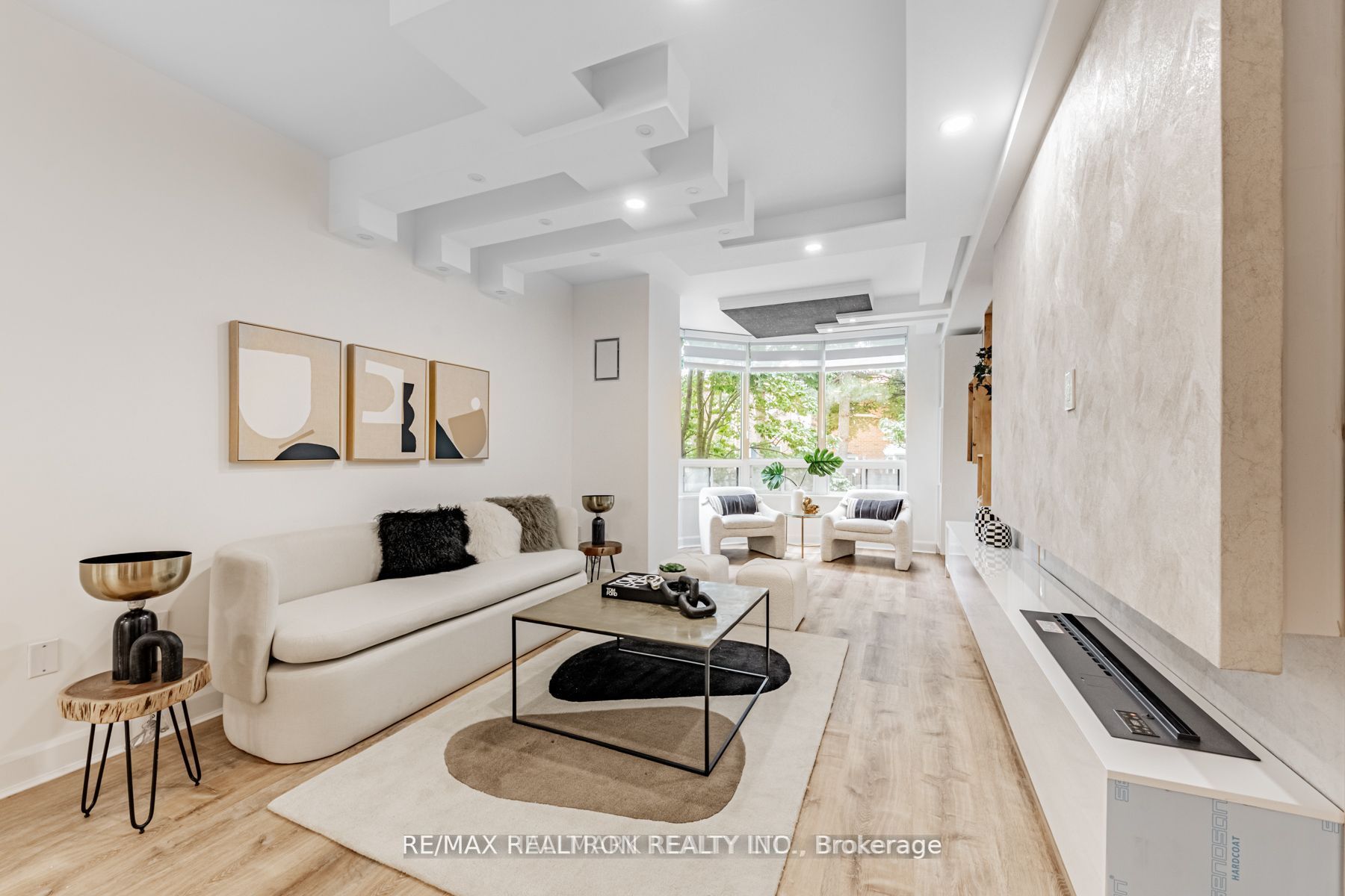 333 Clark Avenue W 321, Vaughan, ON L4J 7K4 photo 4