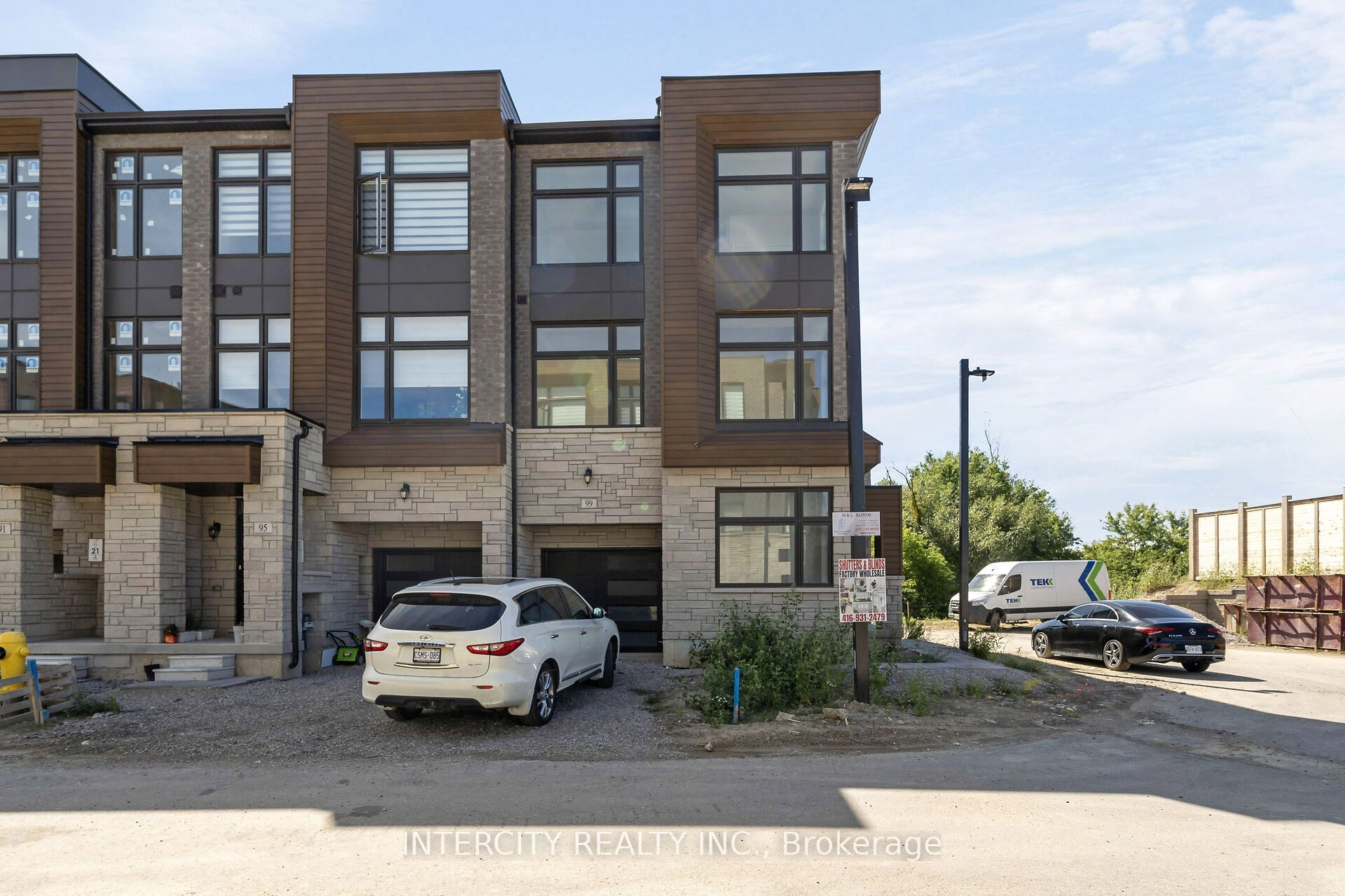 99 Divadale Road, Vaughan, ON L4H 5J3 photo 2