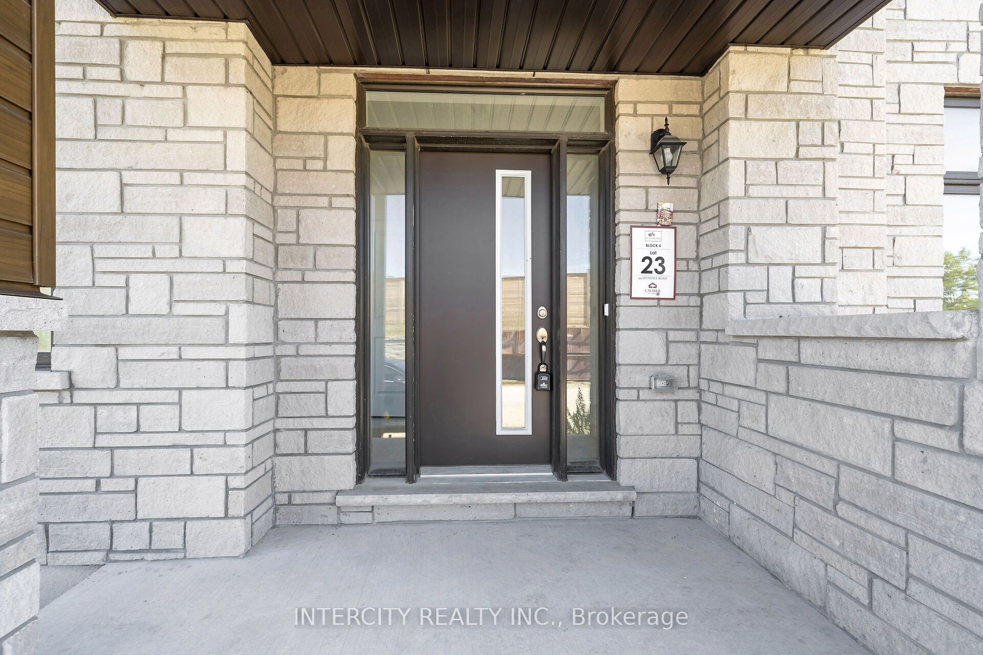 99 Divadale Road, Vaughan, ON L4H 5J3 photo 3