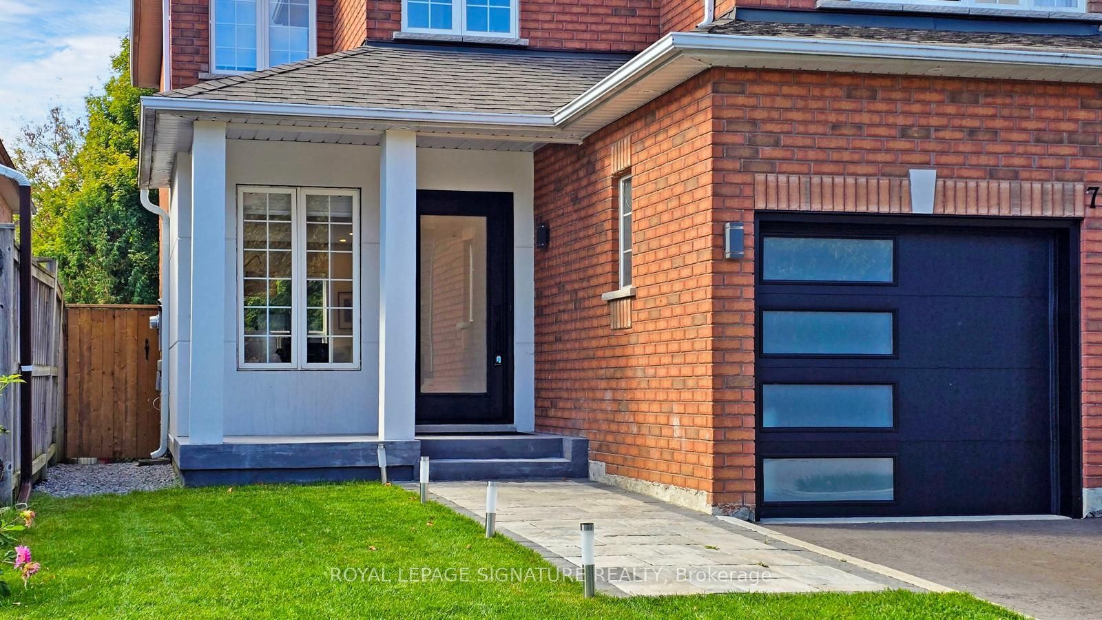 75 Canoe Court, Richmond Hill, ON L4E 3Y2 photo 5