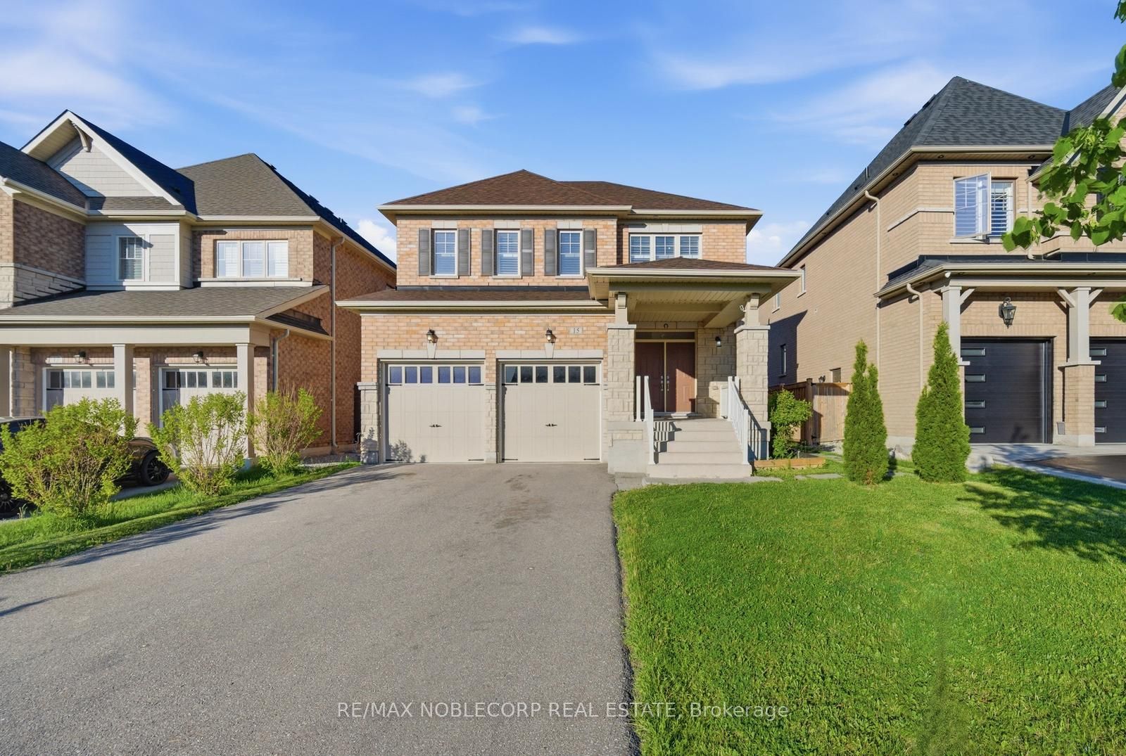 15 Gould Crescent, New Tecumseth, ON L0G 1A0 photo 2