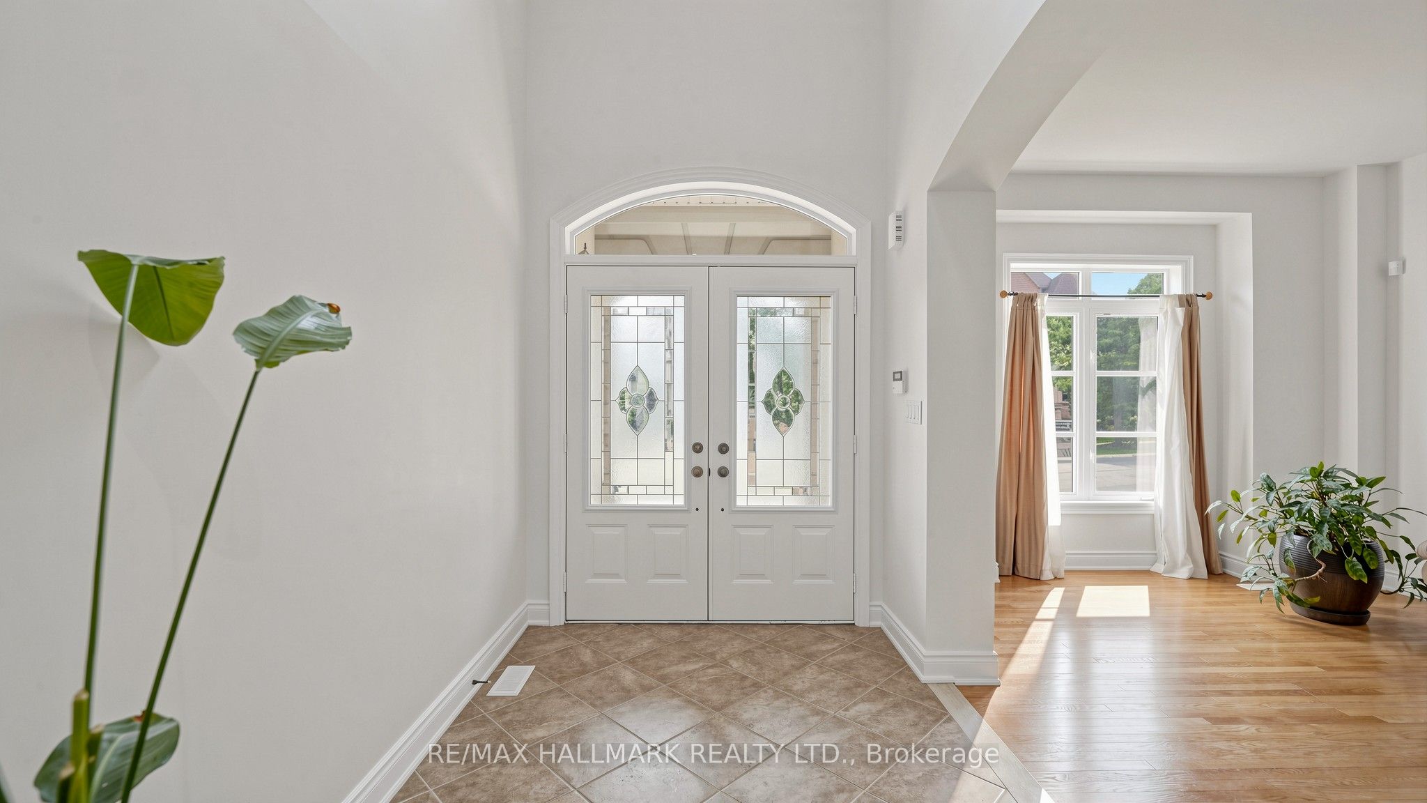 368 Paradelle Drive, Richmond Hill, ON L4E 4R7 photo 4