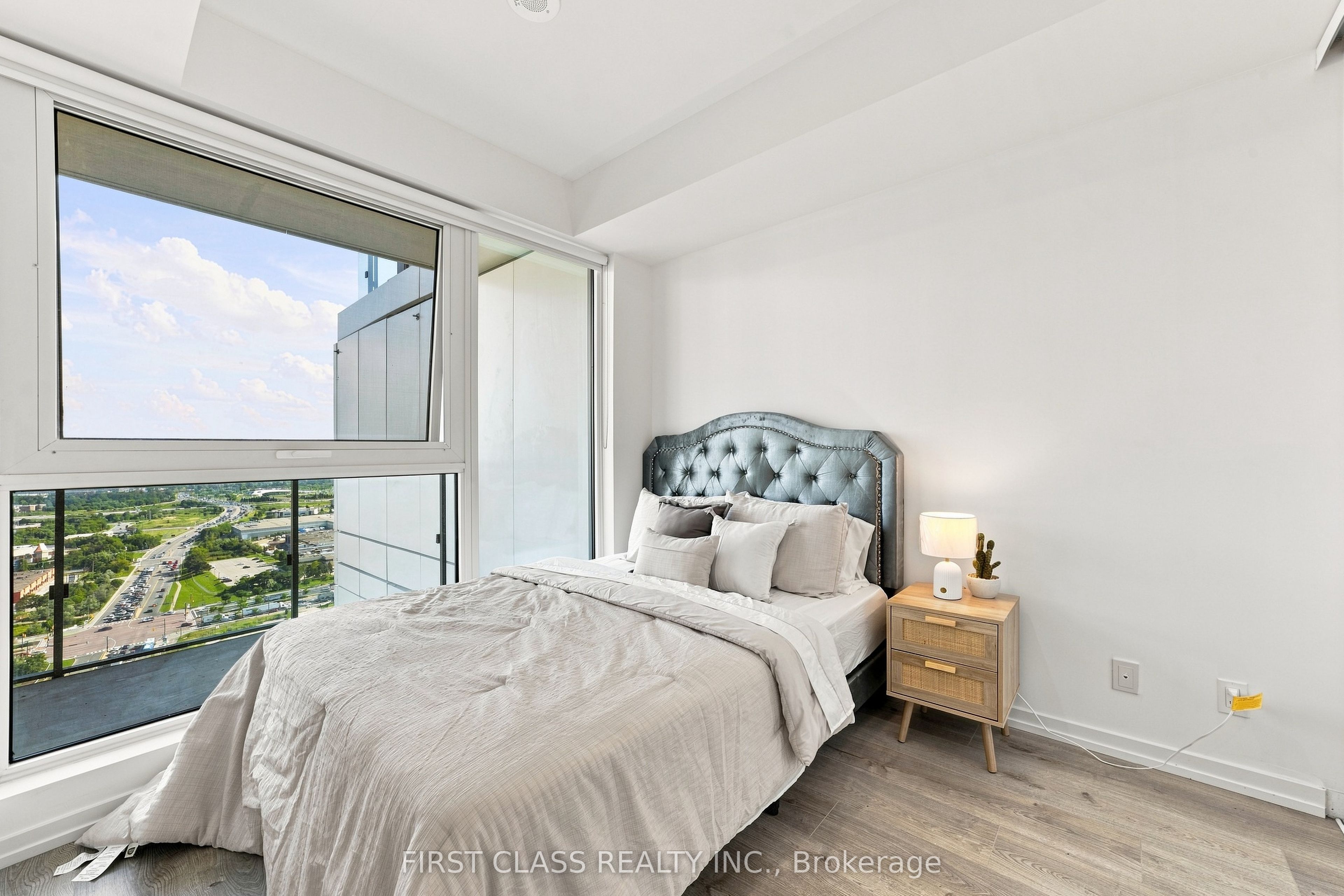 7890 Jane Street 3101, Vaughan, ON L4K 0K9 photo 5