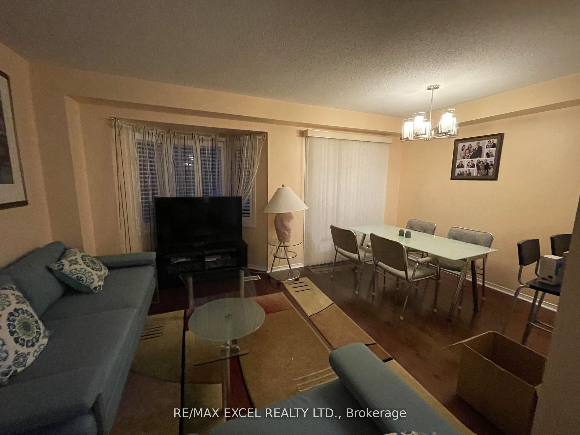 57 Northern Heights Drive, Richmond Hill, ON L4B 4C9 photo 4