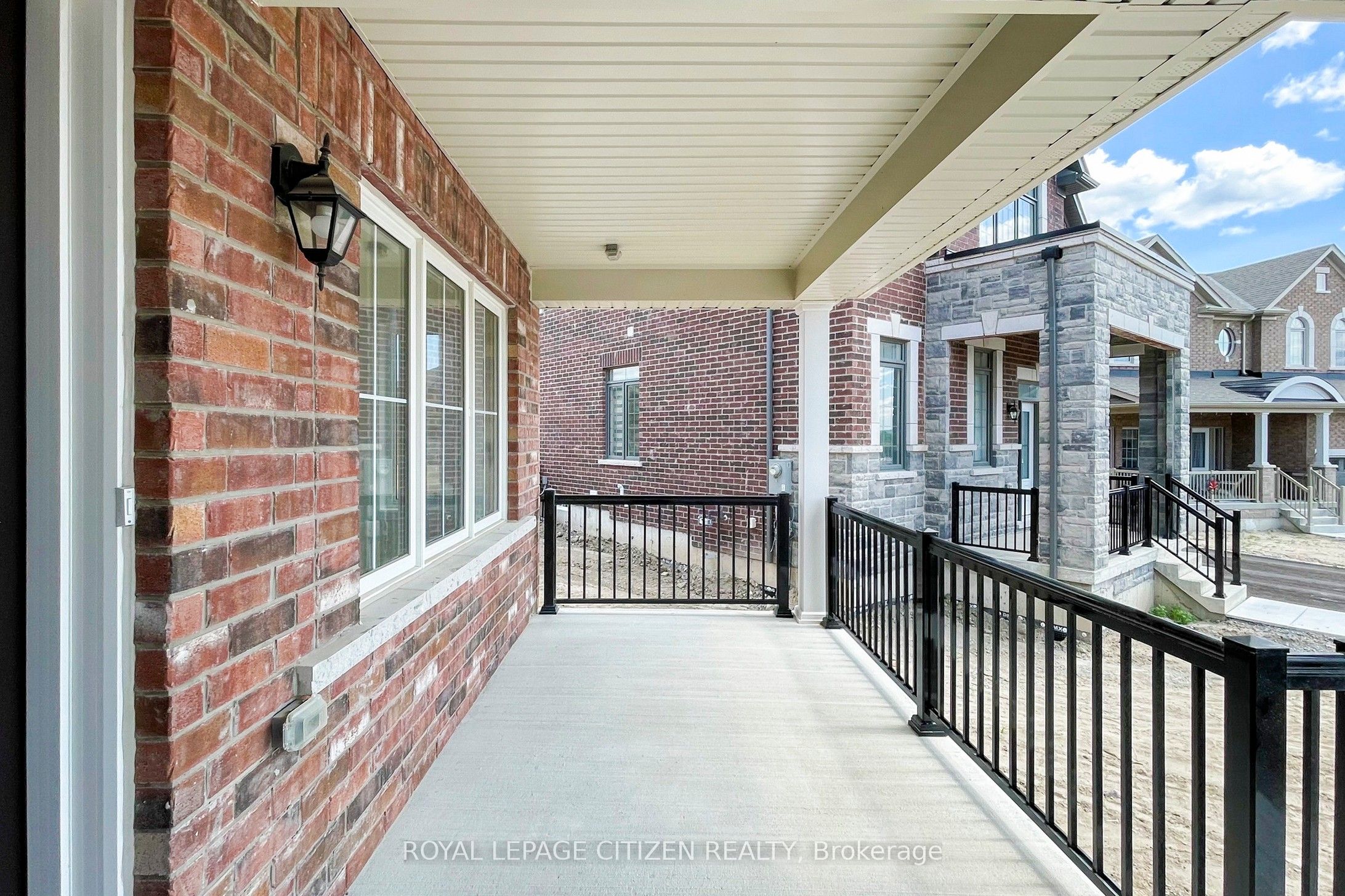 87 Lawrence D. Pridham Avenue, New Tecumseth, ON L9R 0X4 photo 4