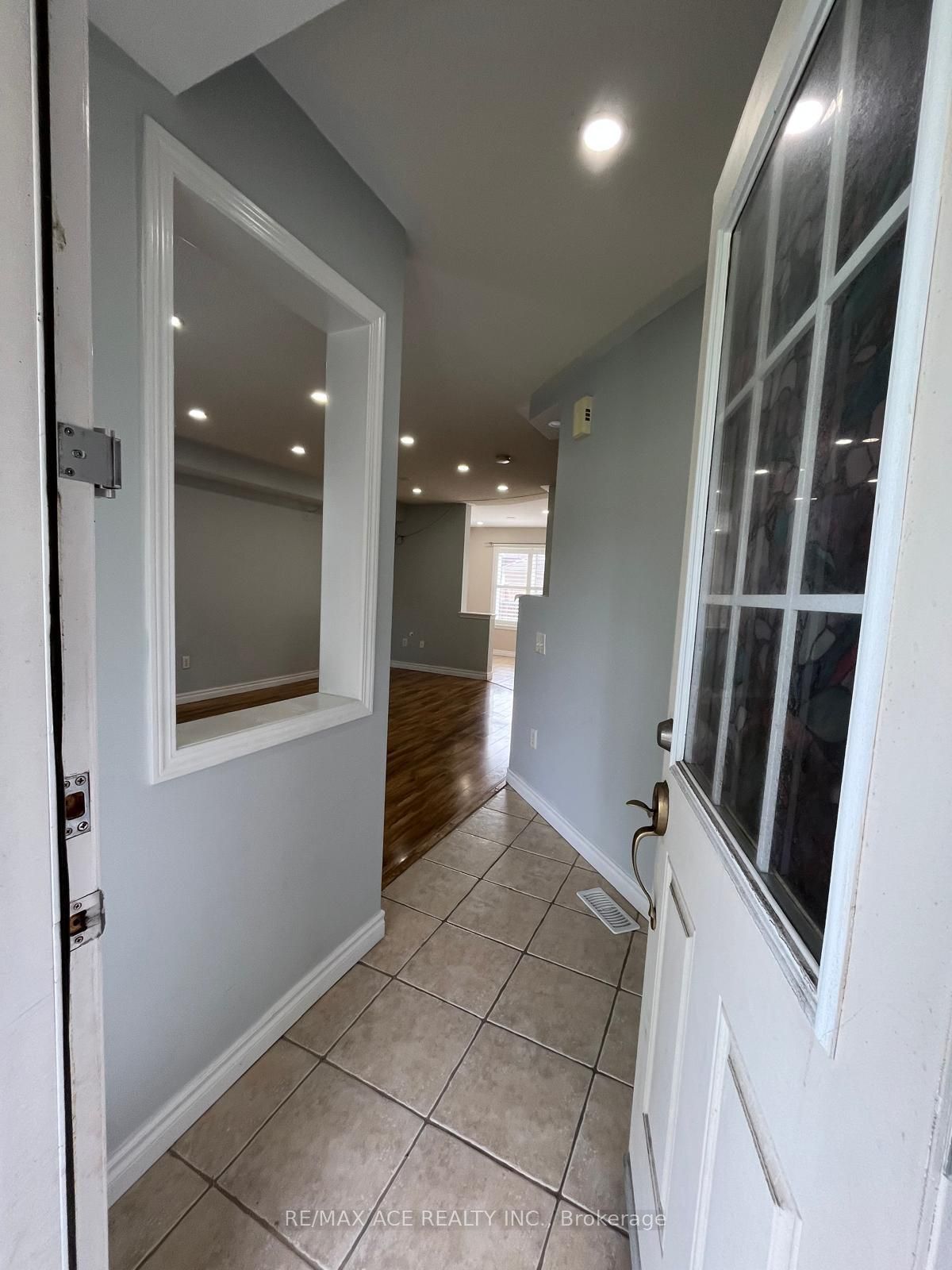 46 Gas Lamp Lane, Markham, ON L6B 0H6 photo 2