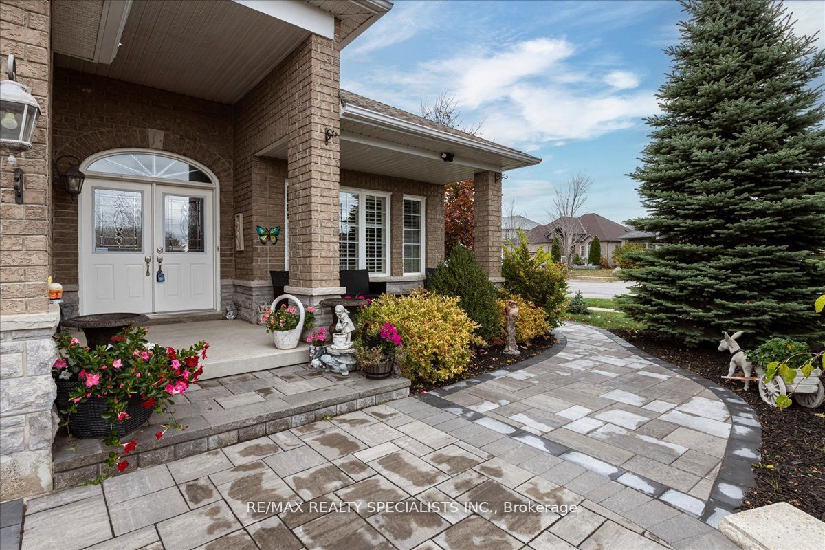 1165 Mitchell Court, Innisfil, ON L9S 5A5 photo 2