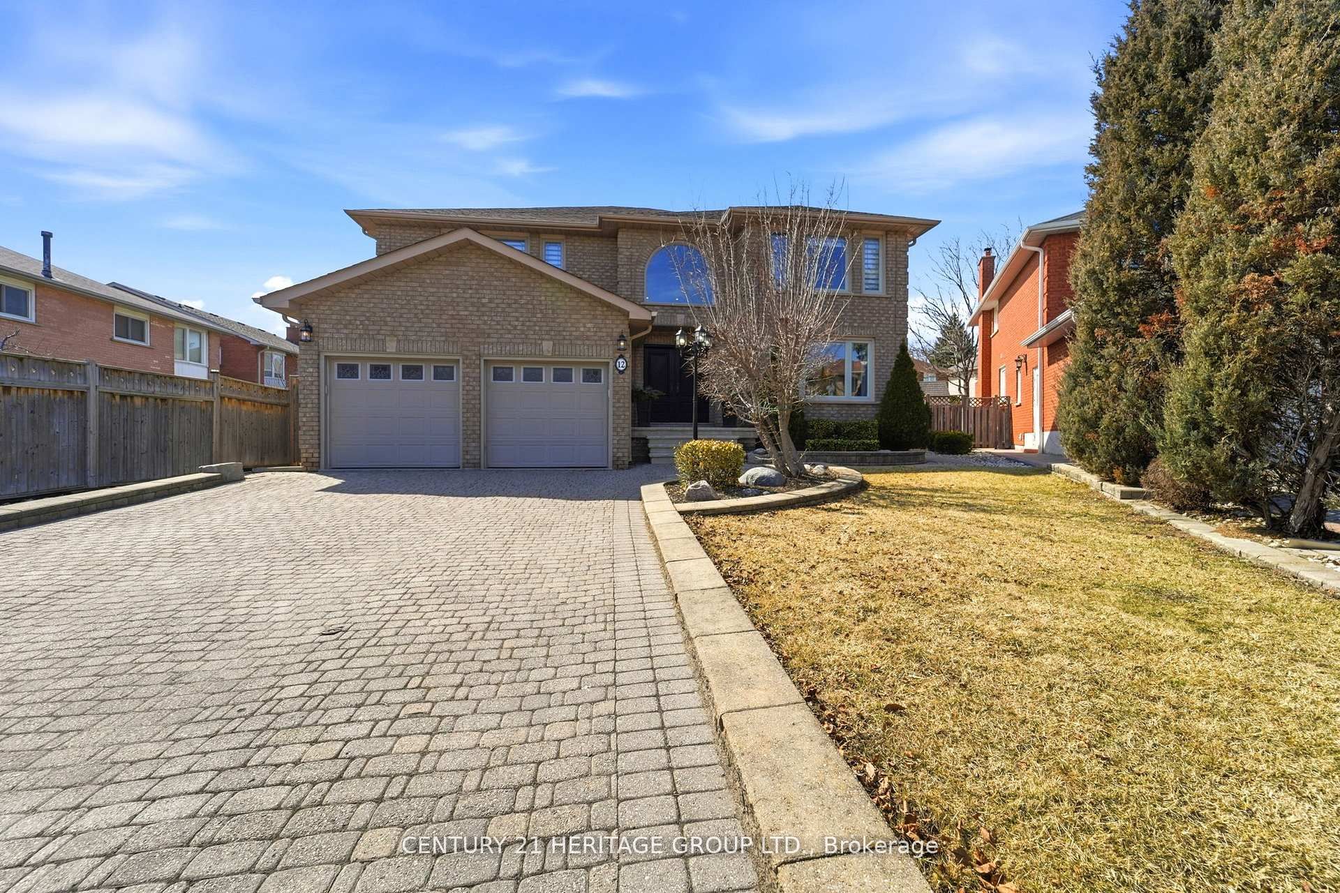 12 Lavinio Court, Vaughan, ON L6A 1V8 photo 2