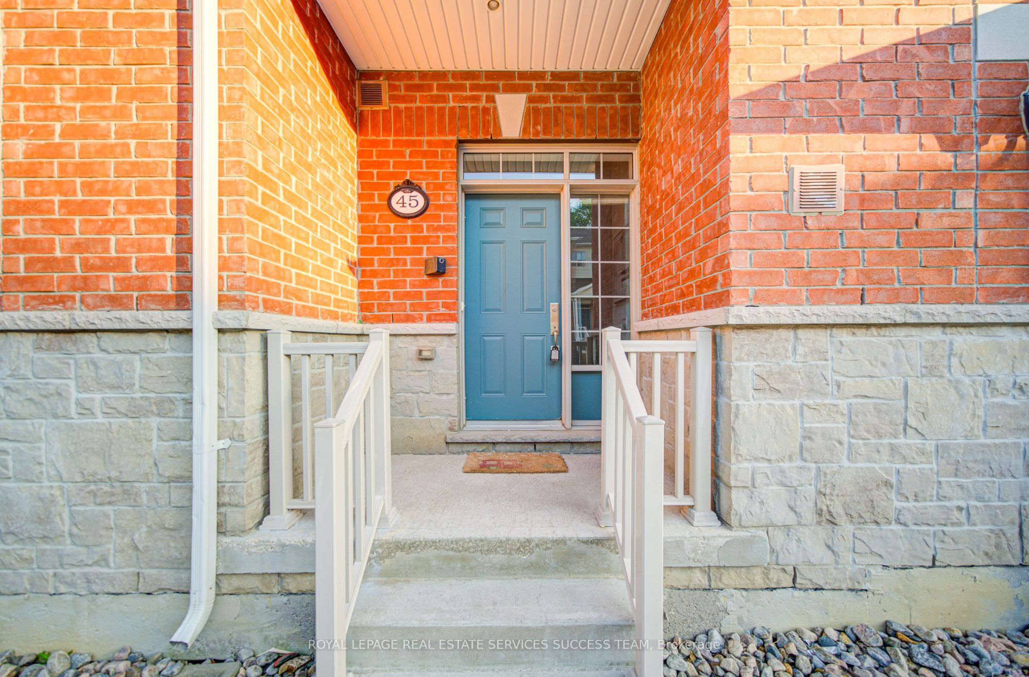 45 Ormerod Lane, Richmond Hill, ON L4S 0G3 photo 2