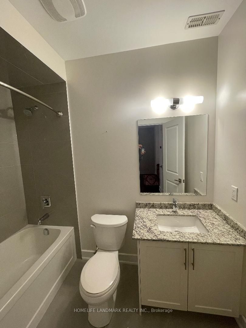 8 Kent Matthew Street Basement Apt, Richmond Hill, ON L4E 1C9 photo 5