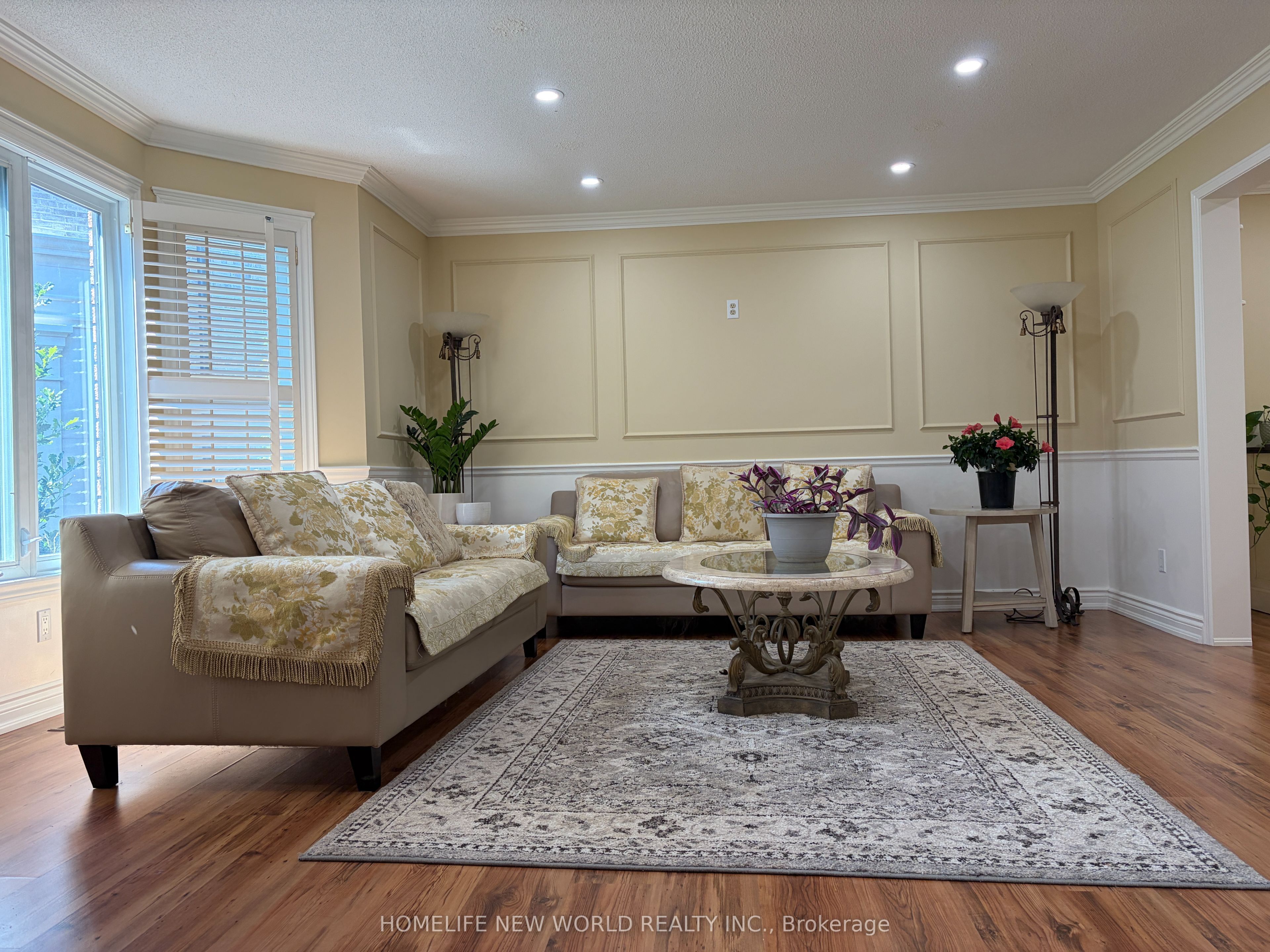 23 Lacey Court, Aurora, ON L4G 5G3 photo 5