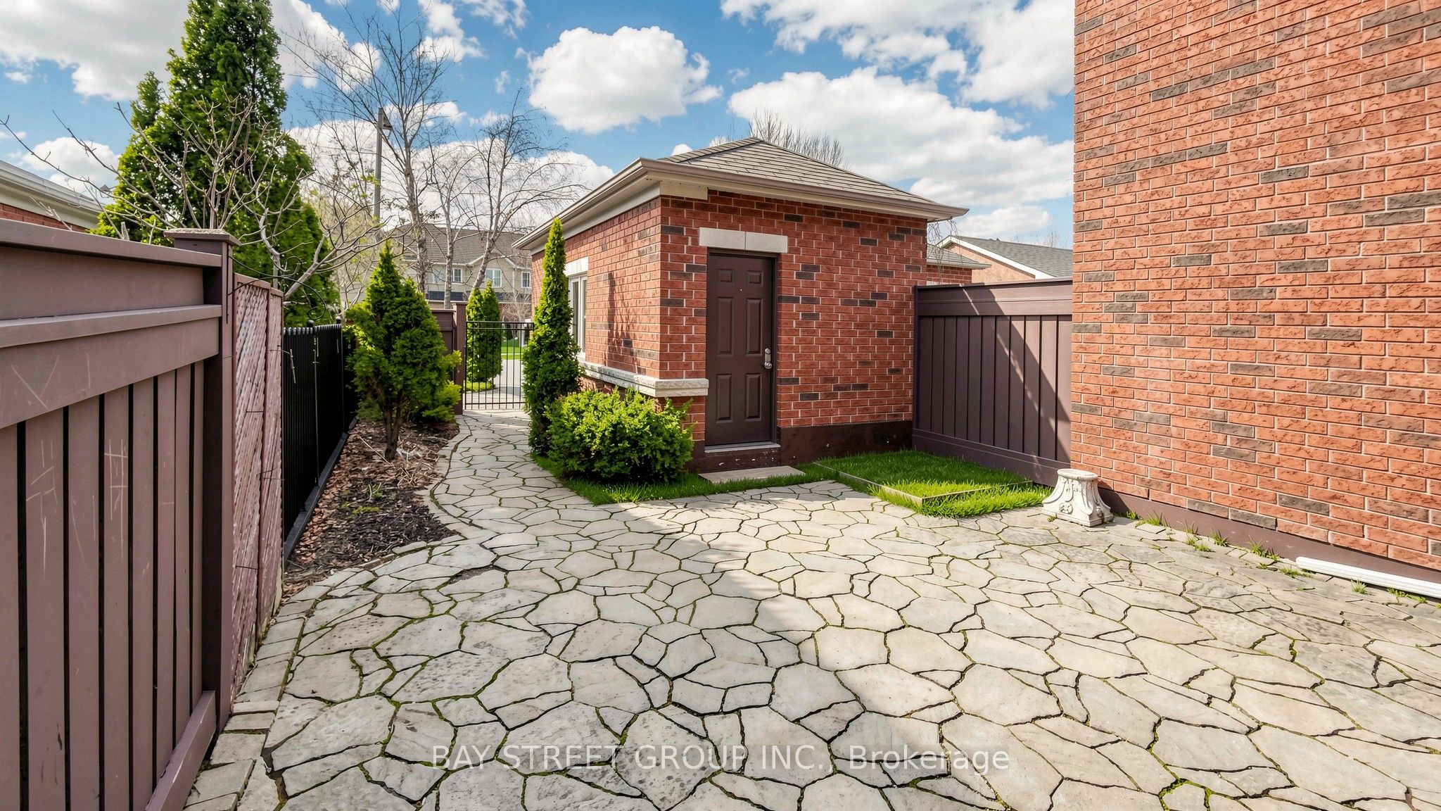 97 Zokol Drive, Aurora, ON L4G 0B9 photo 3