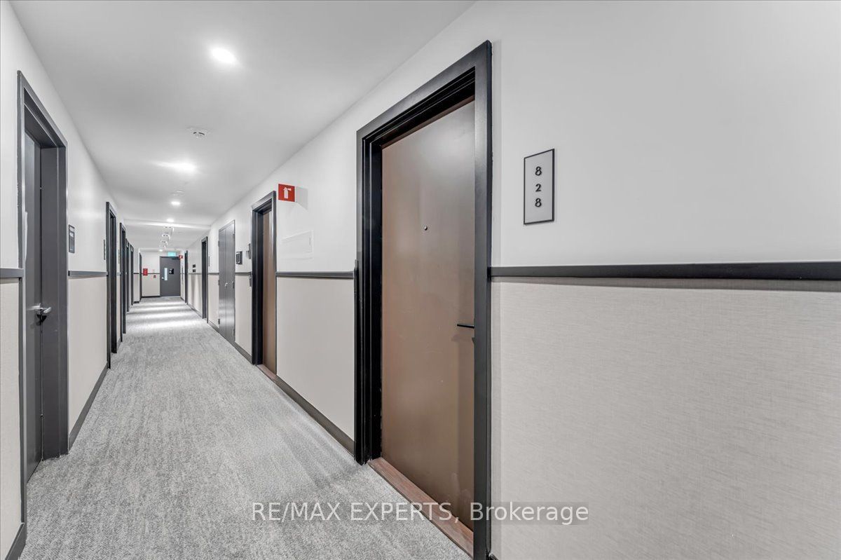 498 Caldari Road 828, Vaughan, ON L4K 0R6 photo 4