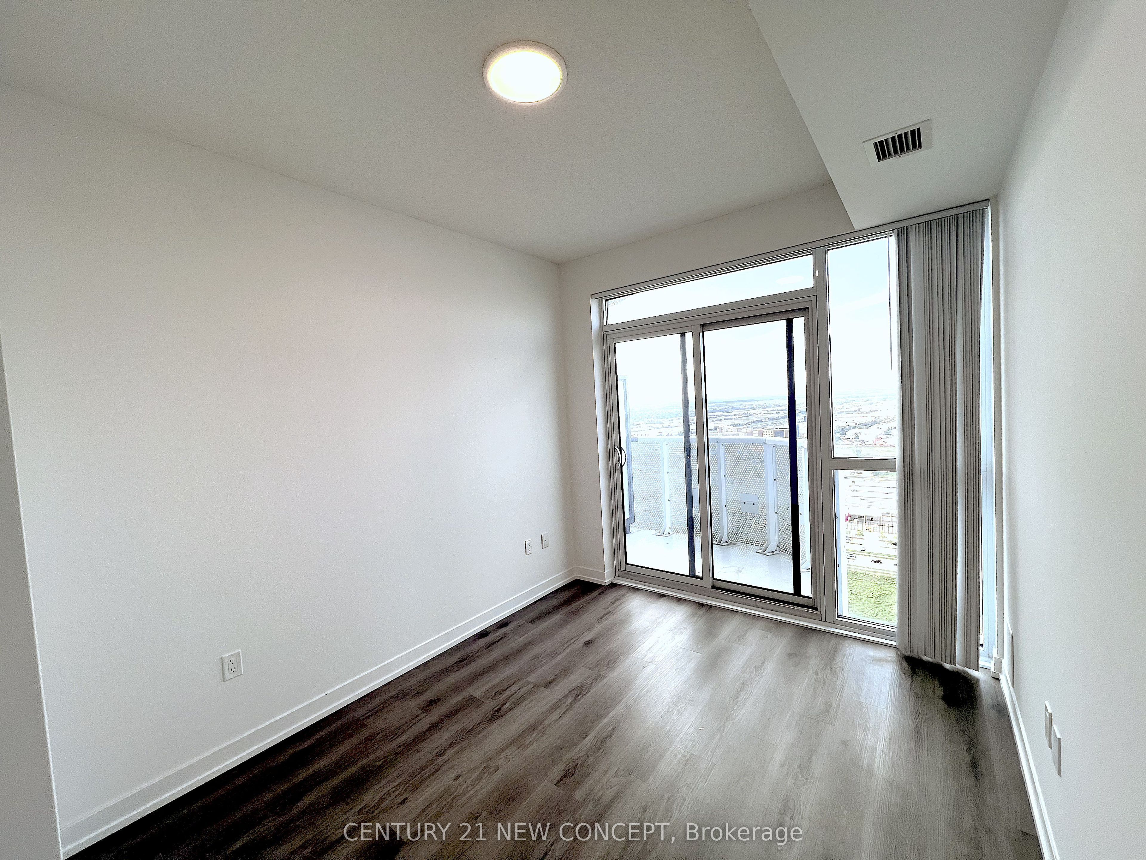 225 Commerce Street 3512, Vaughan, ON L4K 0R1 photo 5