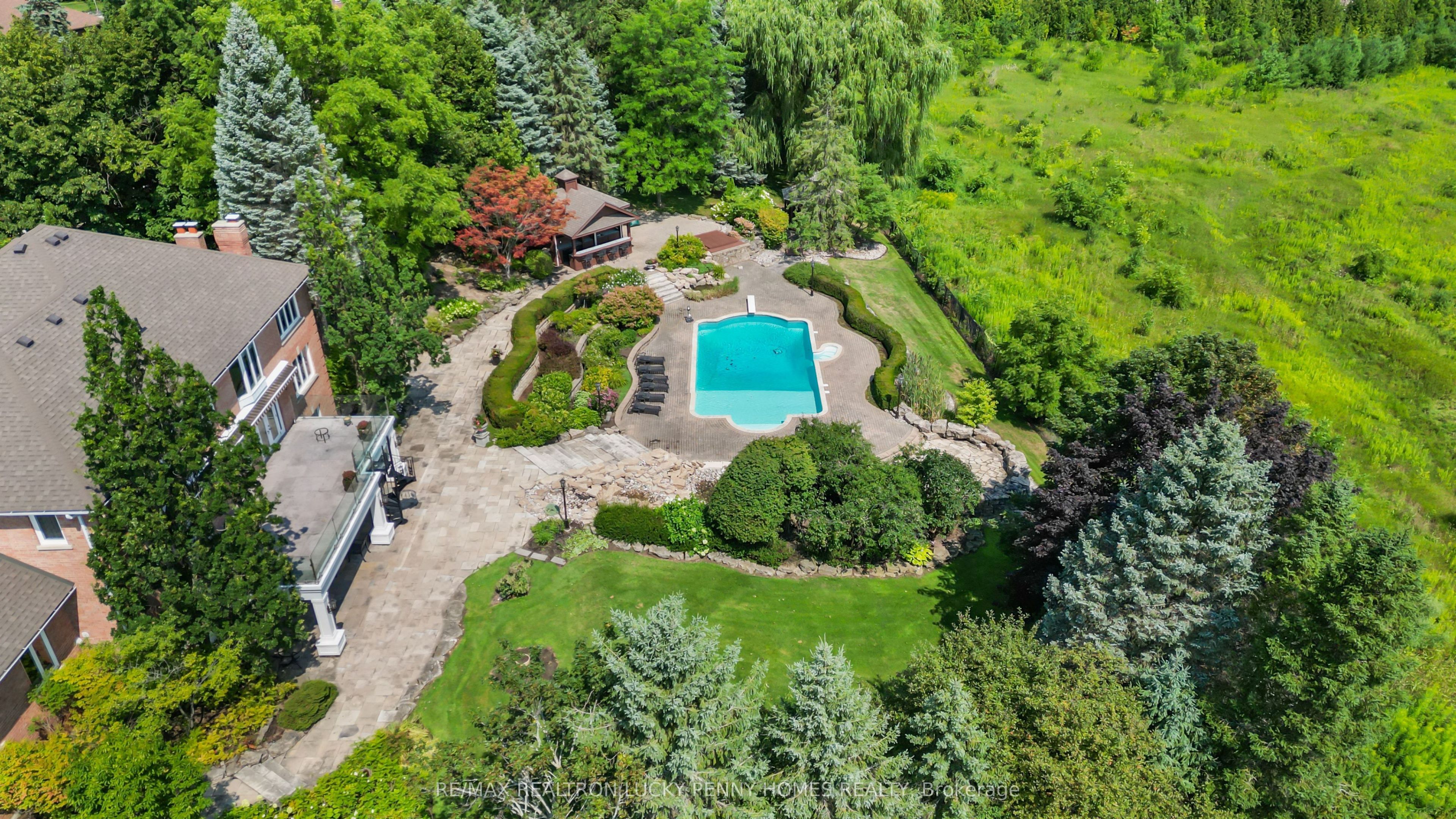 27 Glenridge Drive, Markham, ON L6C 1A2 photo 4