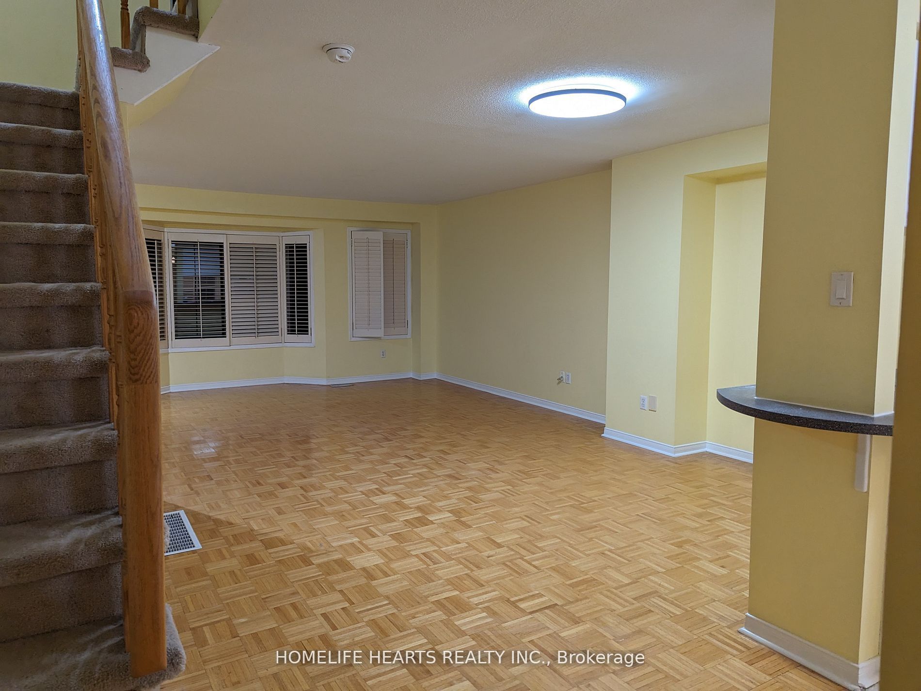 18 Clark Avenue W 192, Vaughan, ON L4J 8H1 photo 4