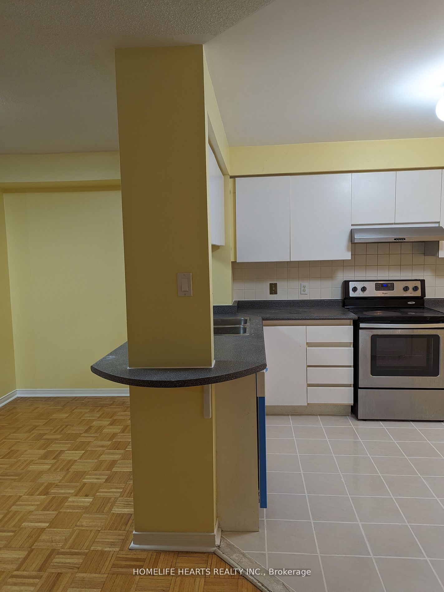 18 Clark Avenue W 192, Vaughan, ON L4J 8H1 photo 5
