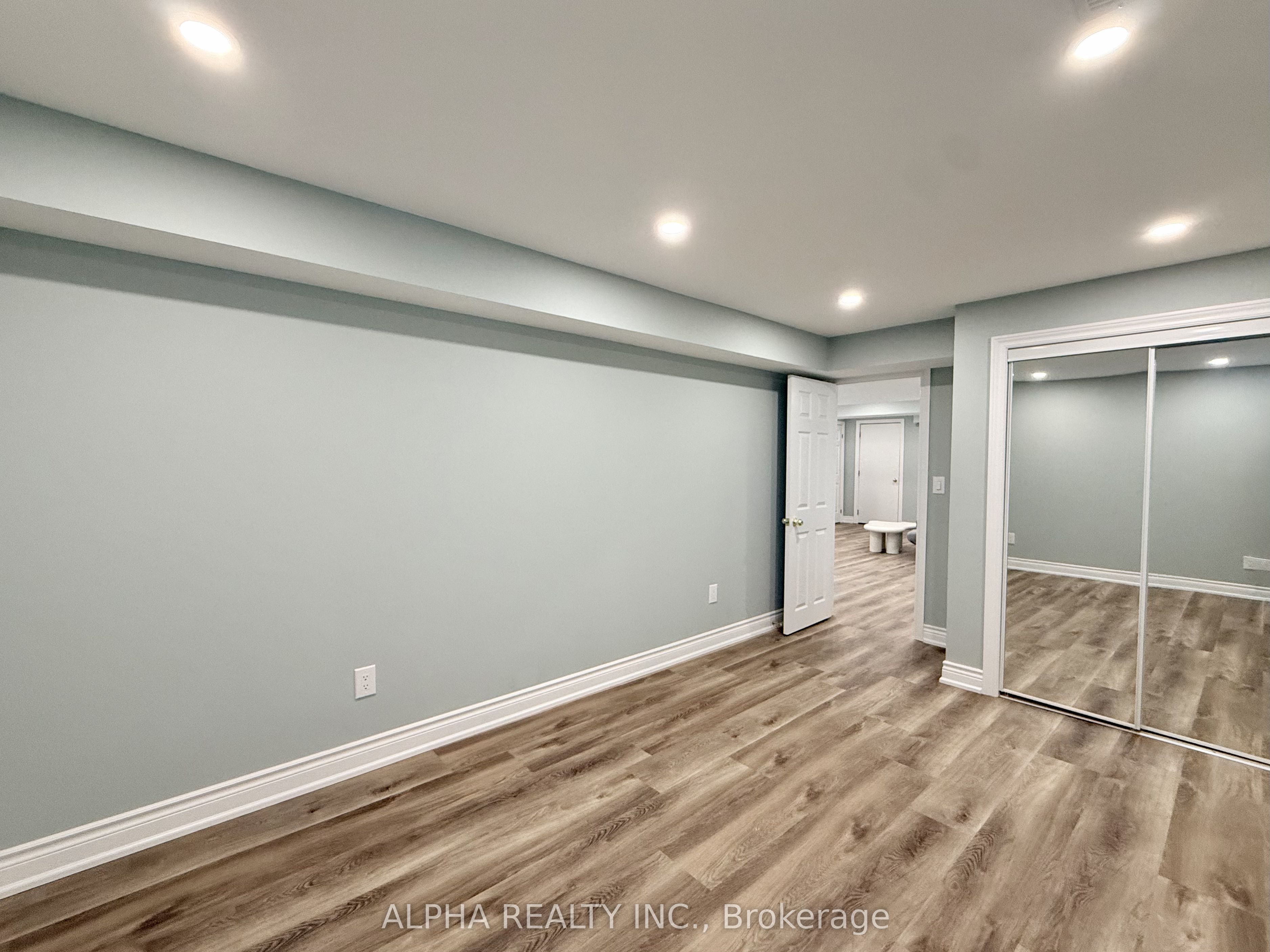 159 FRANK ENDEAN Road W, Richmond Hill, ON L4S 1S7 photo 5