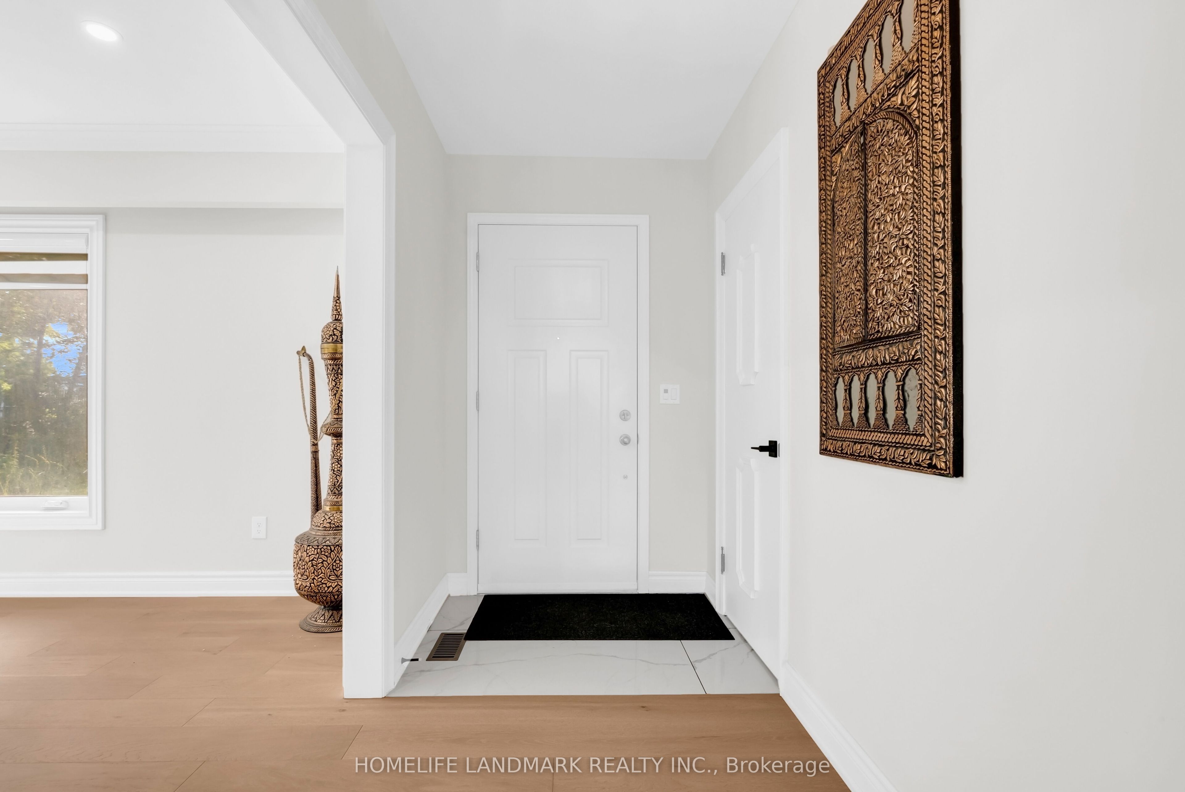 11821 Woodbine Avenue, Whitchurch-Stouffville, ON L0H 1G0 photo 3