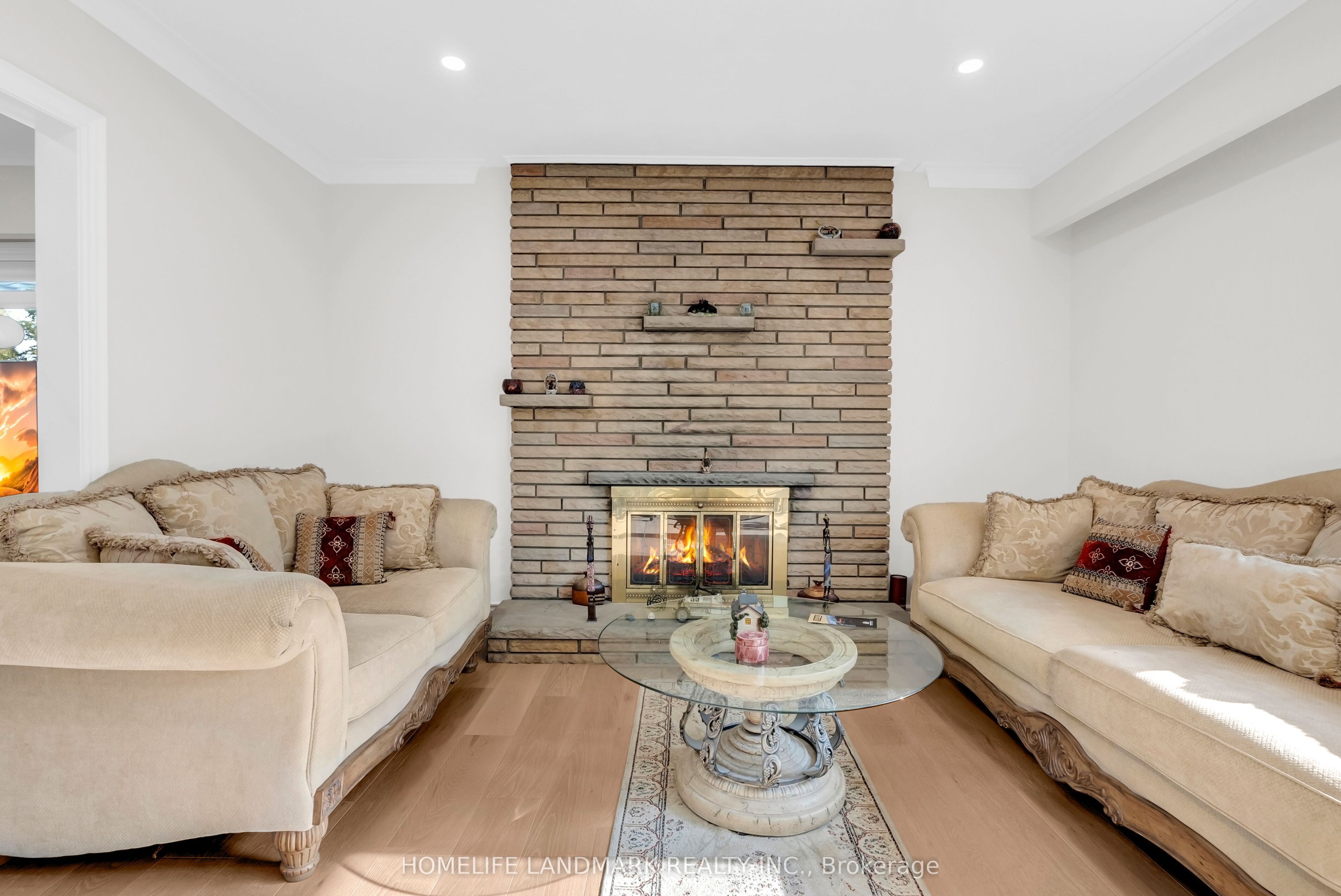 11821 Woodbine Avenue, Whitchurch-Stouffville, ON L0H 1G0 photo 5