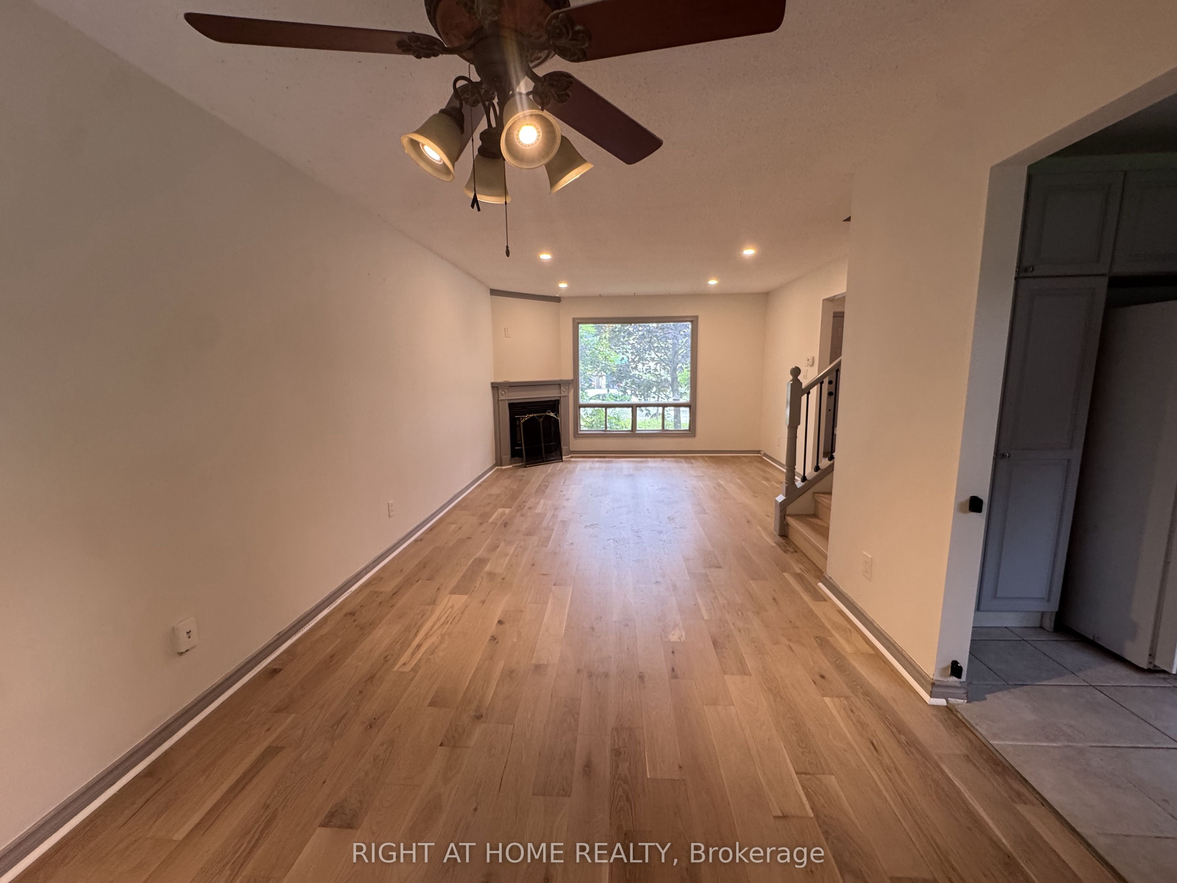 18 Annamaria Drive, Georgina, ON L4P 3H6 photo 5