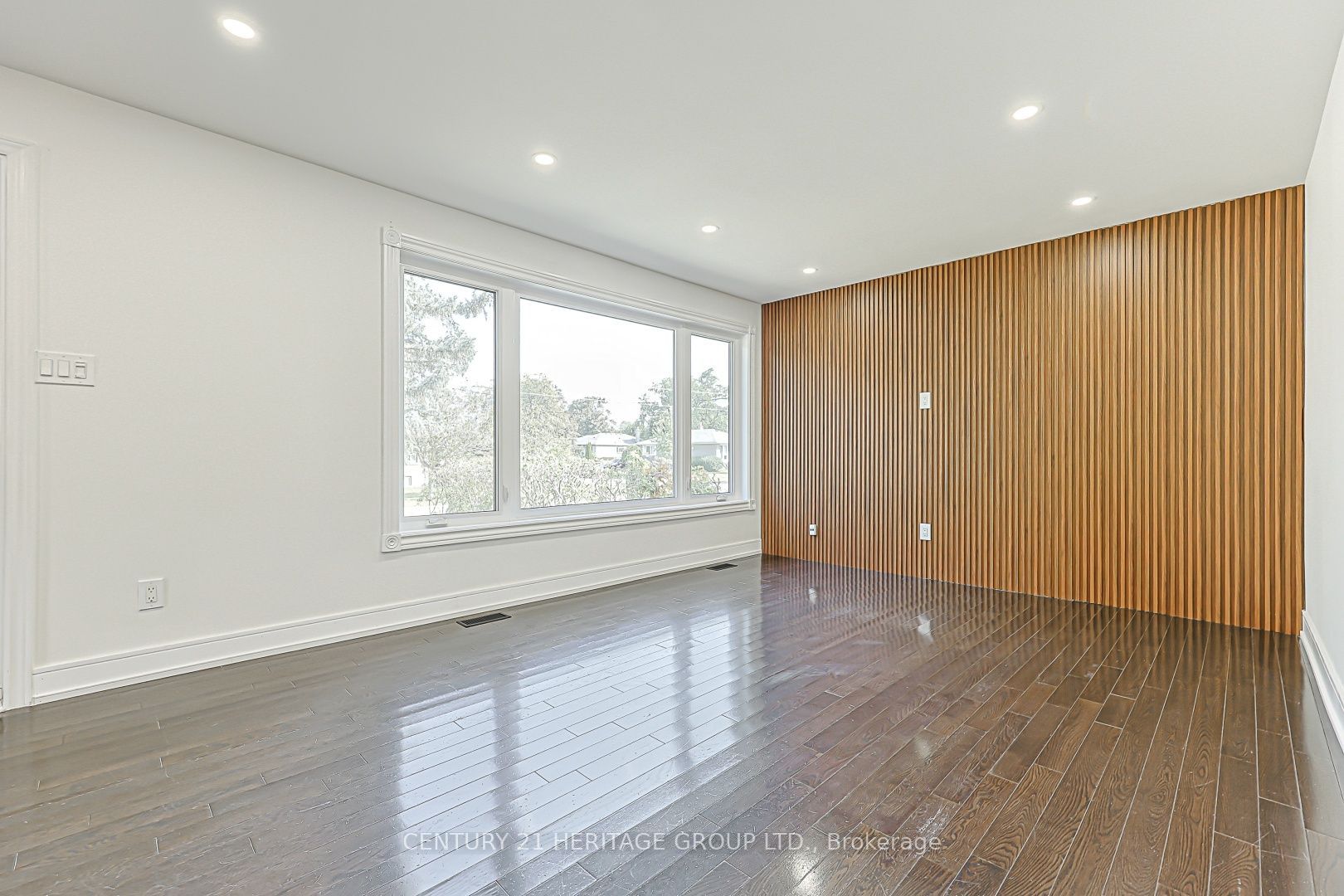 314 Wenlock Avenue, Richmond Hill, ON L4C 1M7 photo 4