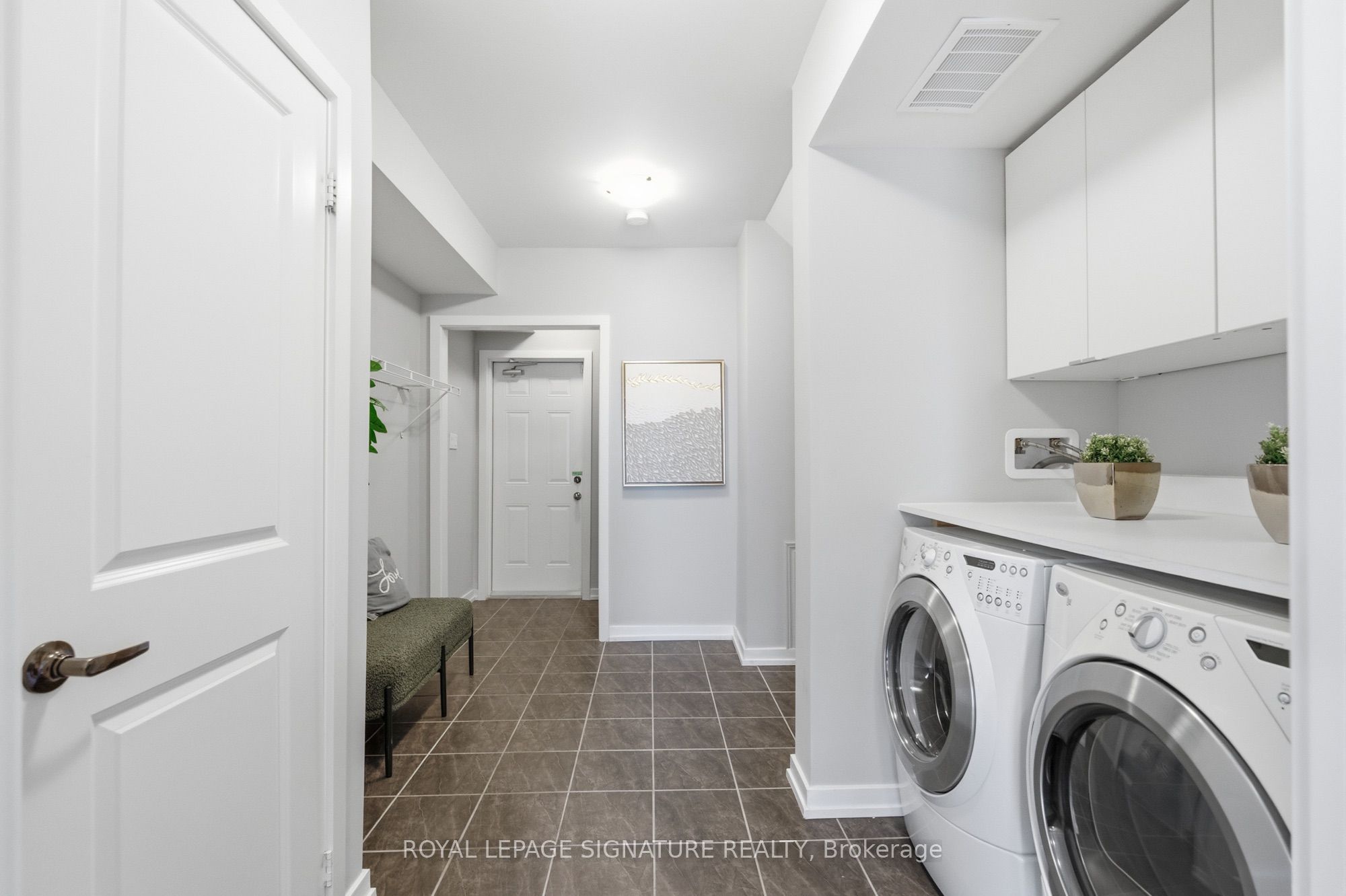 306 John Davis Gate, Whitchurch-Stouffville, ON L4A 1X1 photo 5